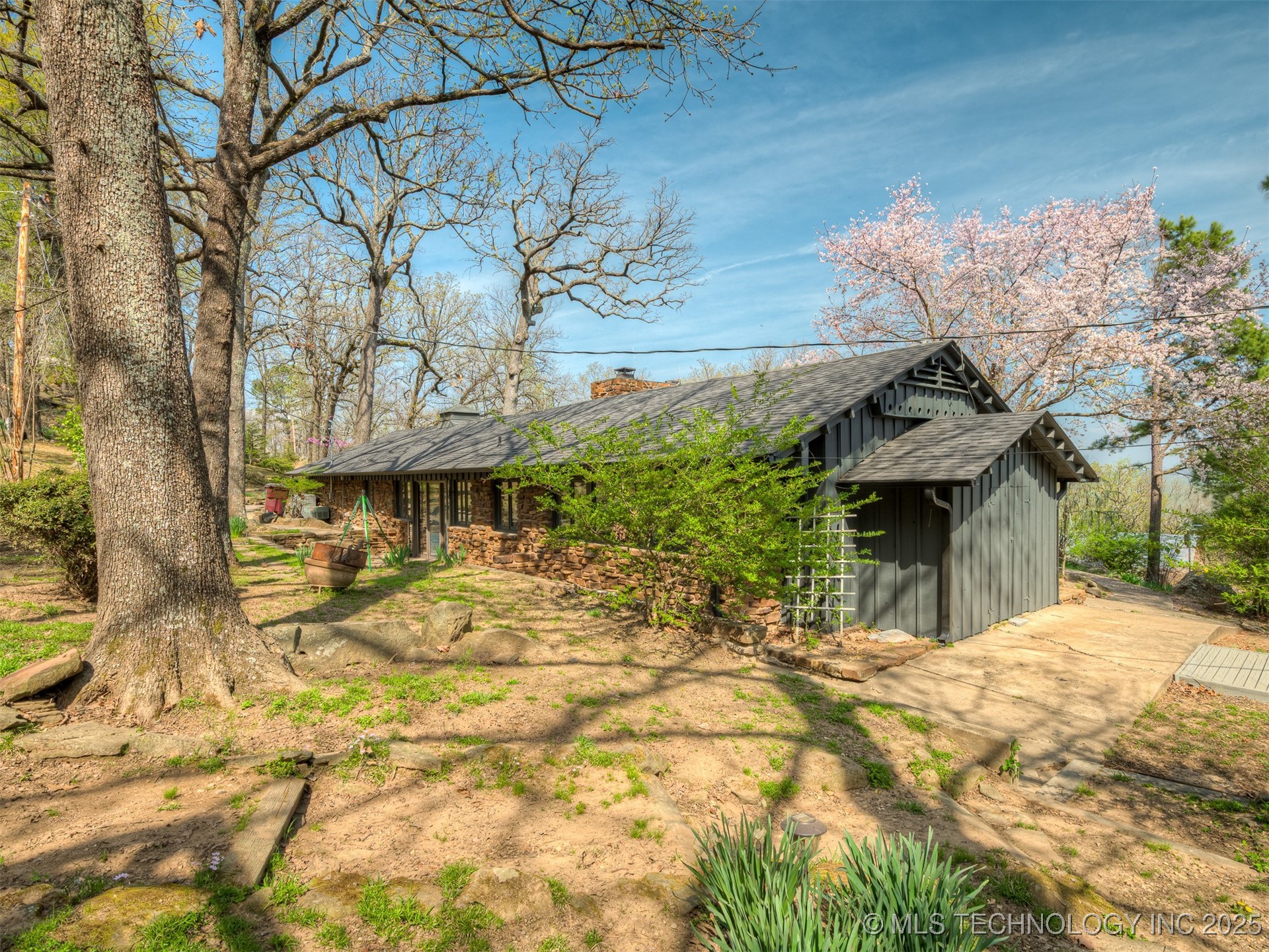 1645 Marian Lane Eufaula OK 74432