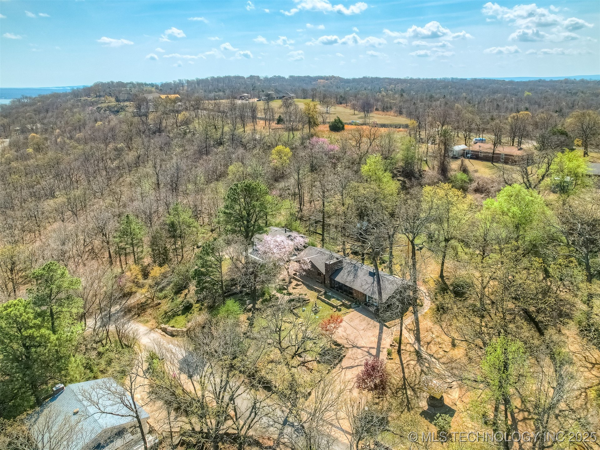 1645 Marian Lane Eufaula OK 74432