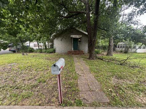 235 E Freeport Street Broken Arrow OK 74012
