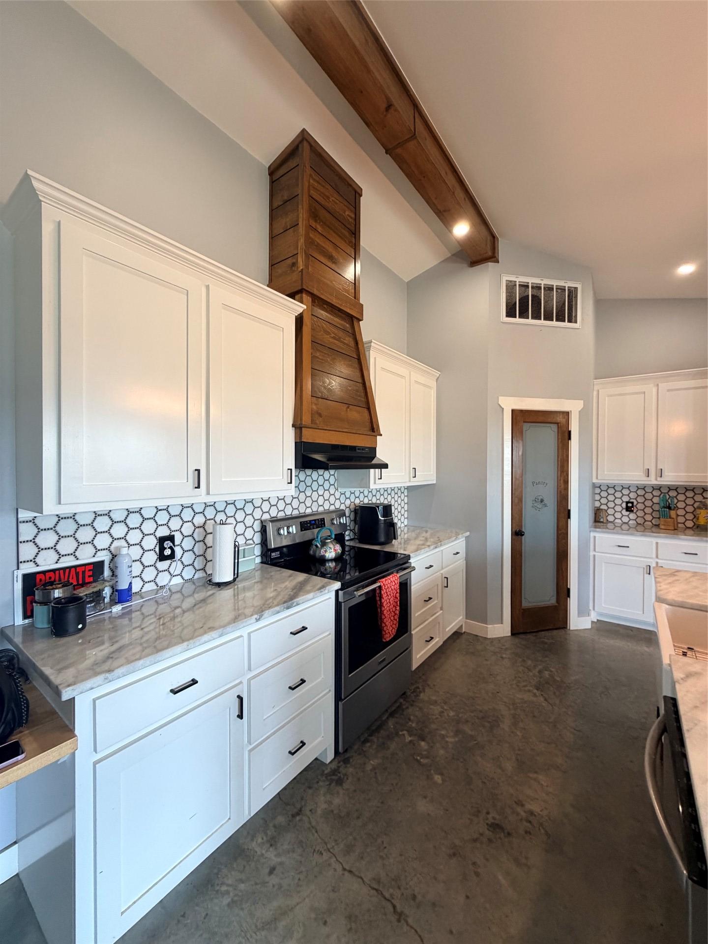 22325 S 310 Road Henryetta OK 74437