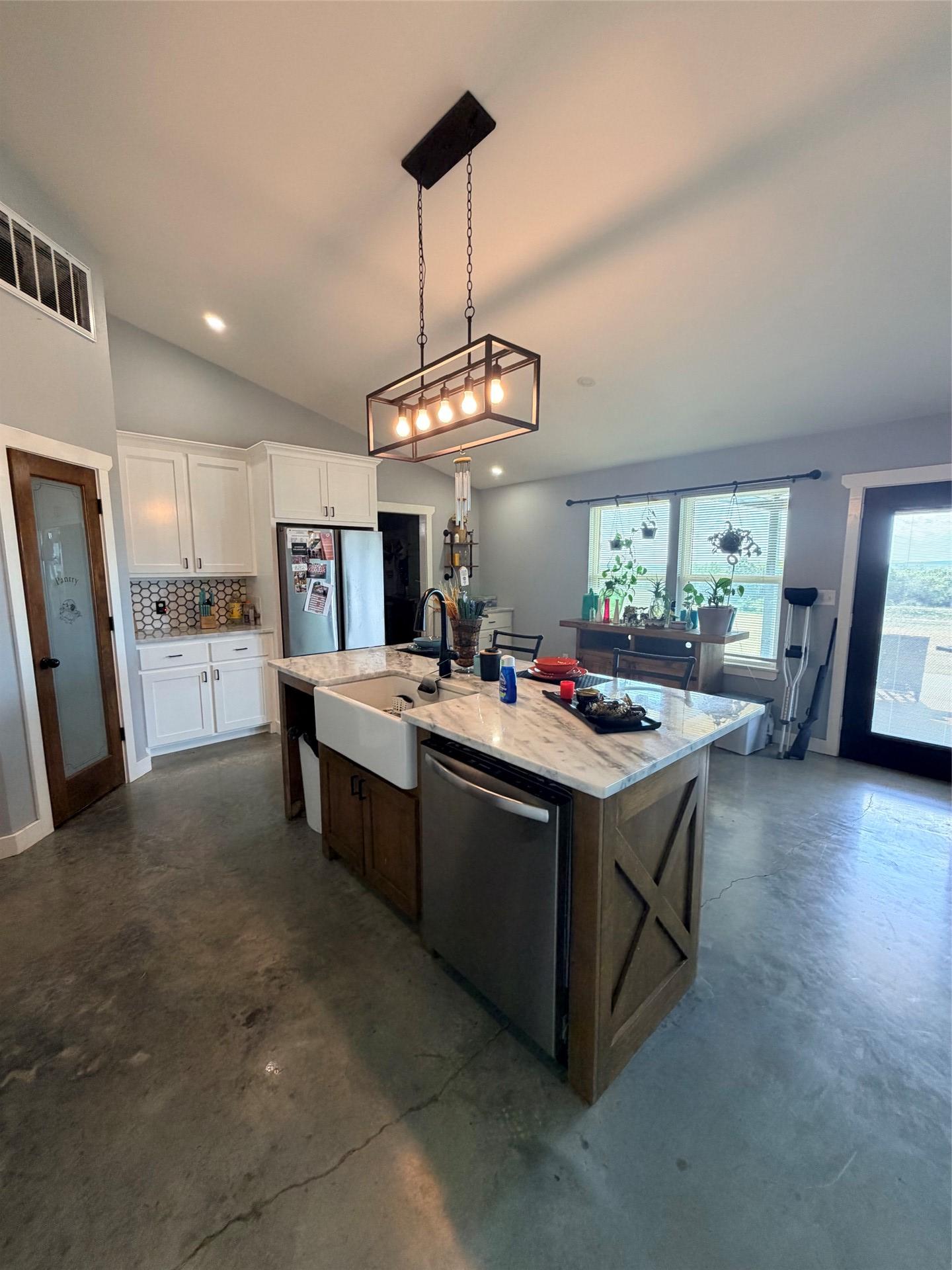 22325 S 310 Road Henryetta OK 74437