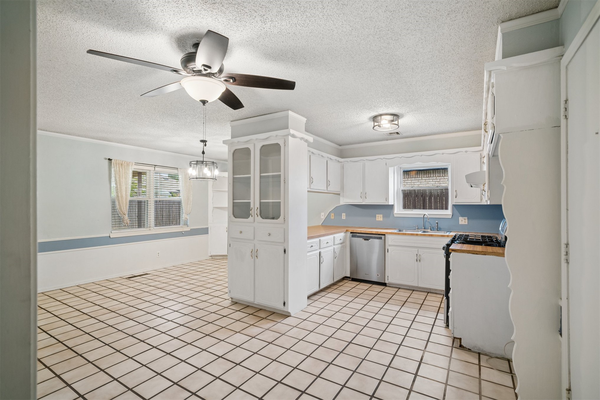 903 Holmes Cushing OK 74023