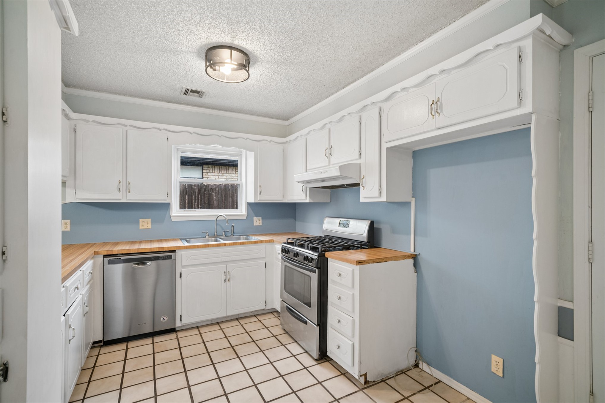 903 Holmes Cushing OK 74023
