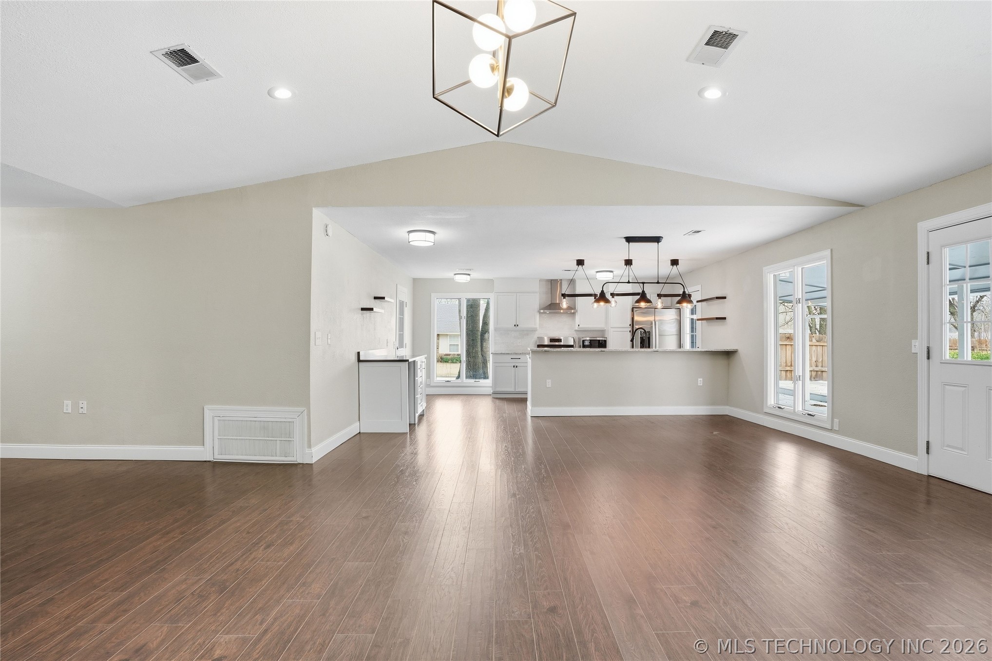 7805 S 70th Eastavenue Tulsa OK 74133