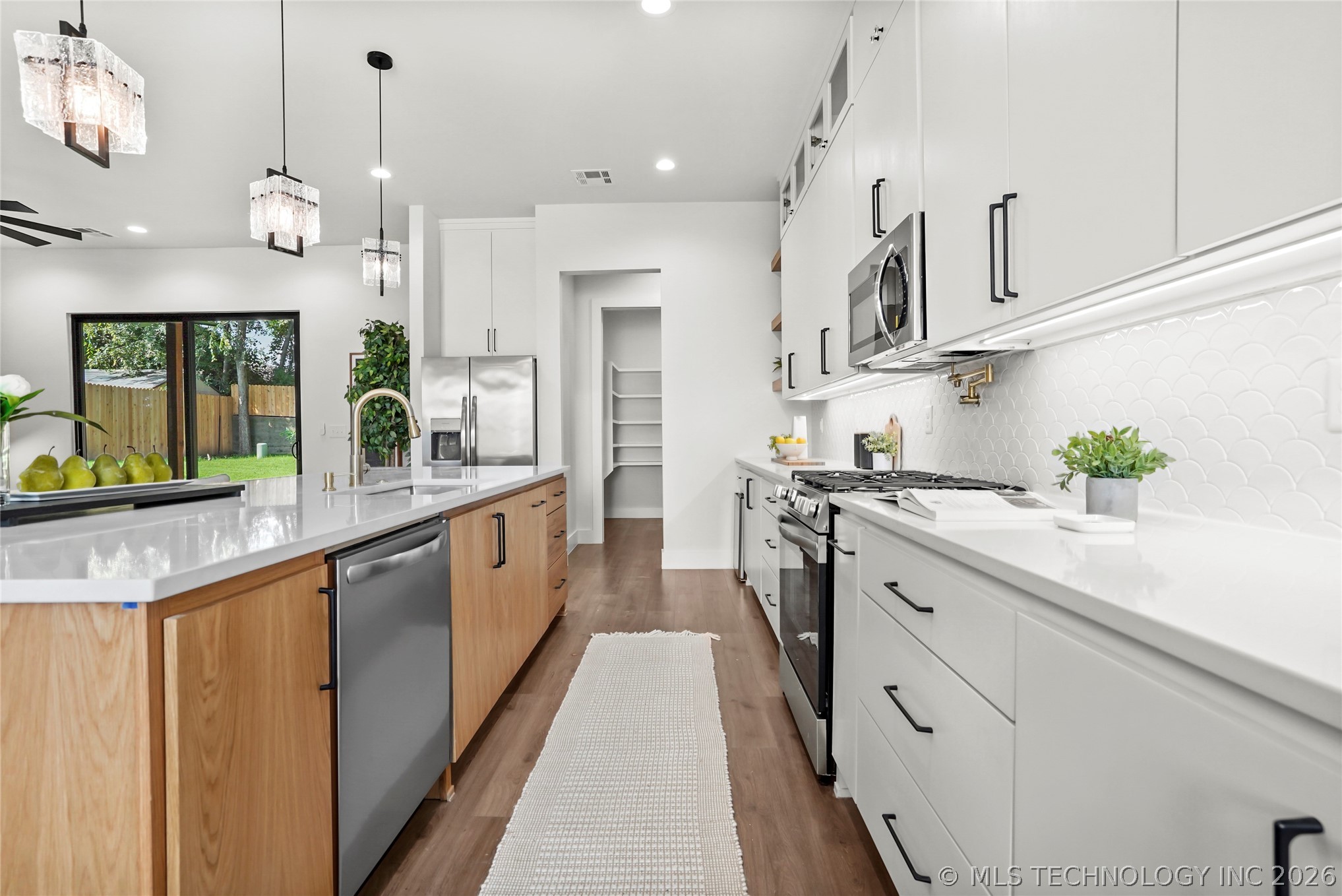 7923 E 26th Place Tulsa OK 74129