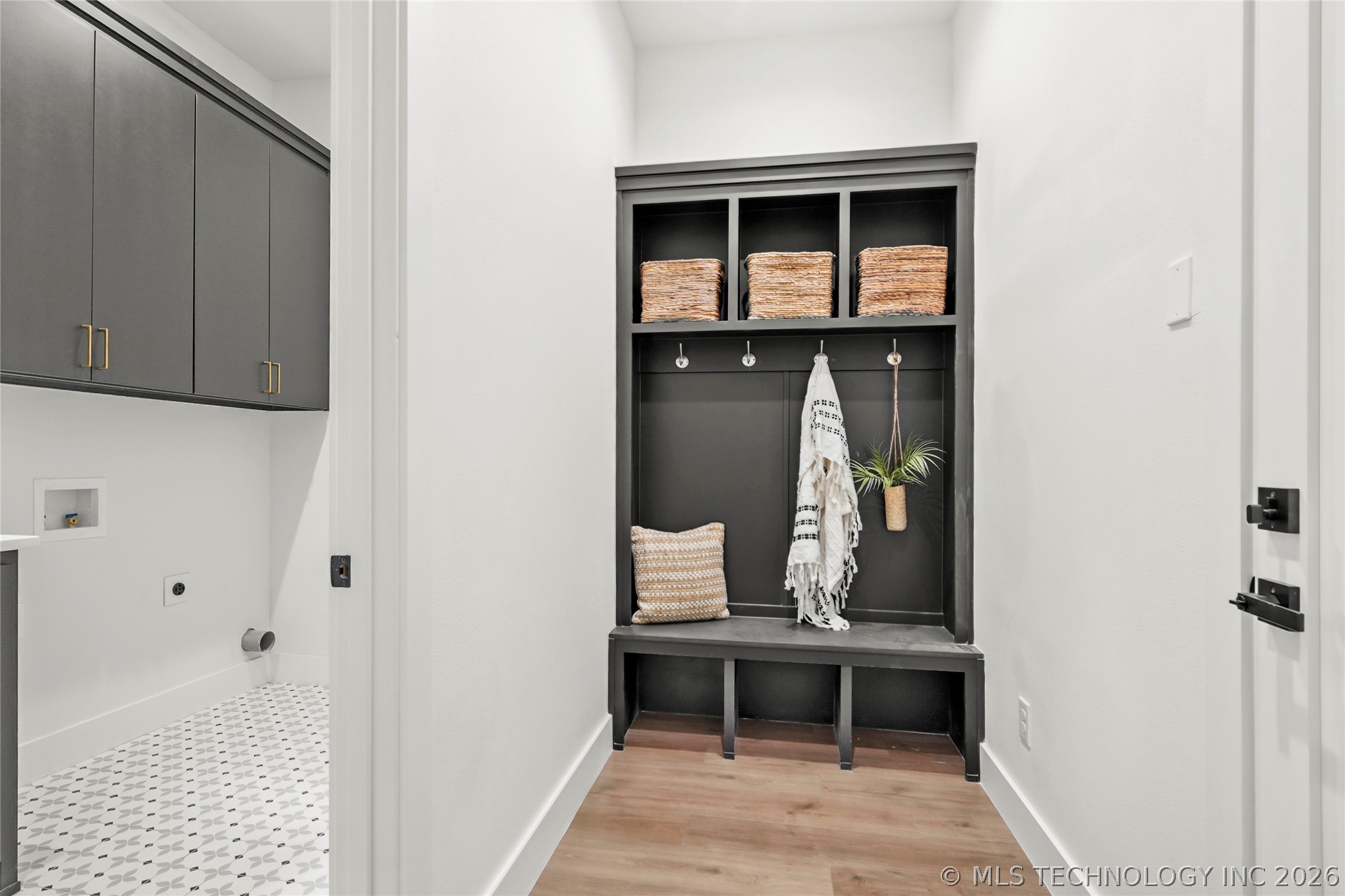 7923 E 26th Place Tulsa OK 74129