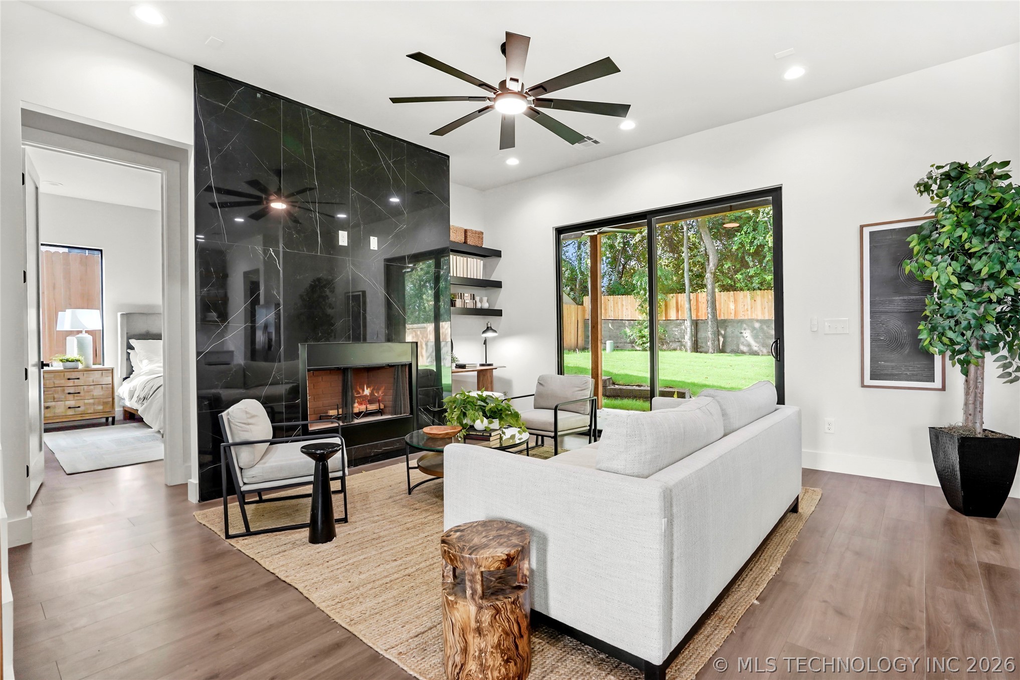7923 E 26th Place Tulsa OK 74129