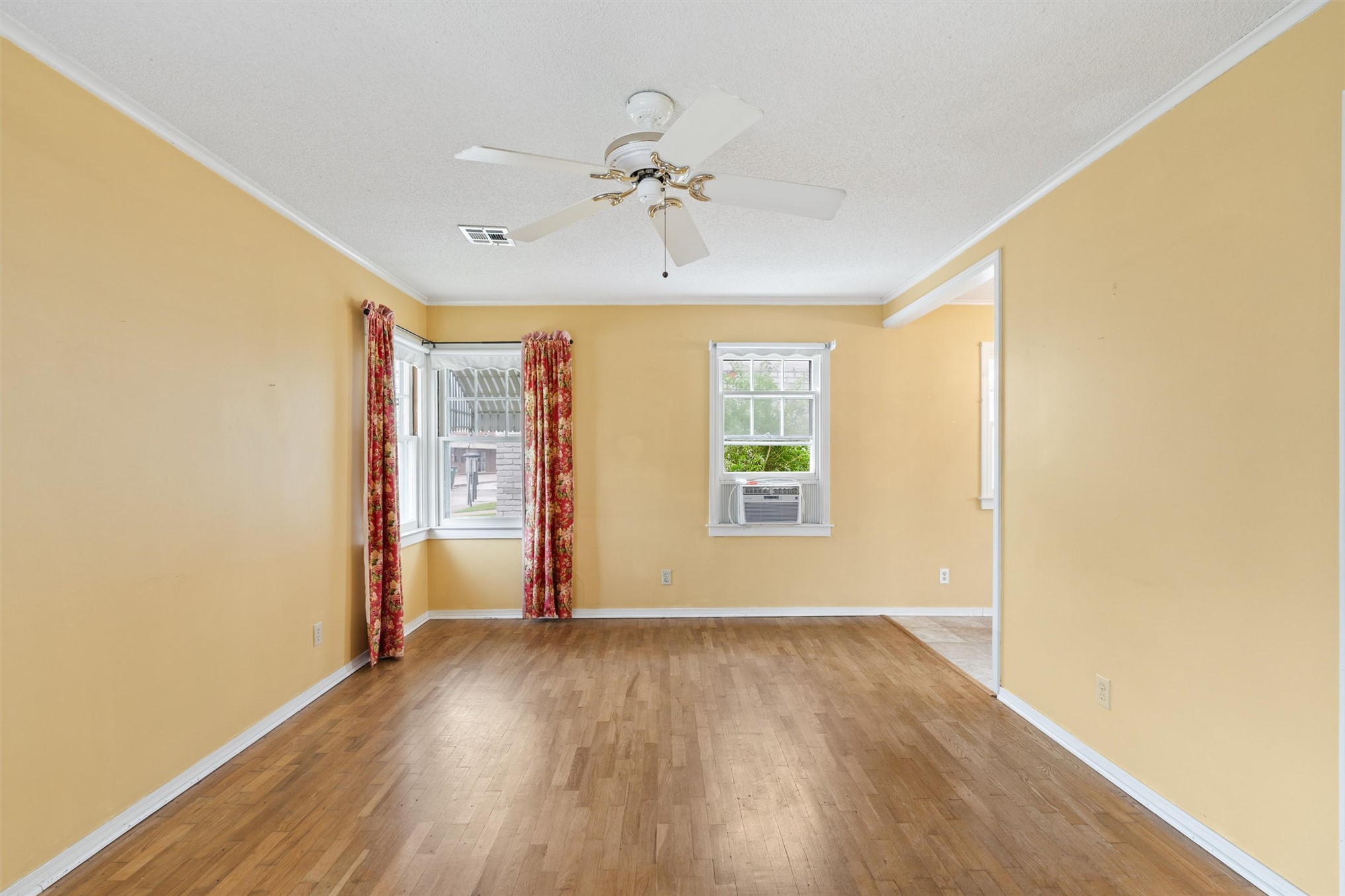 604 Mill Bartlesville OK 74003