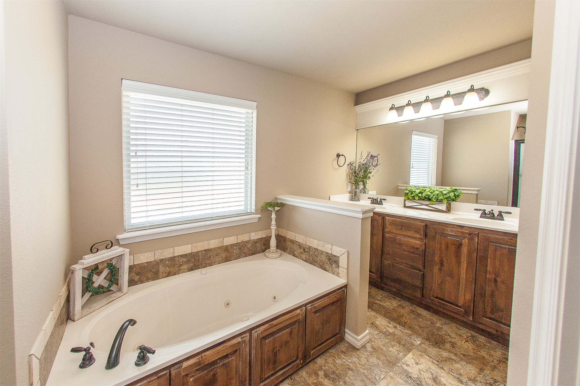 9165 E Pamela Road Claremore OK 74019