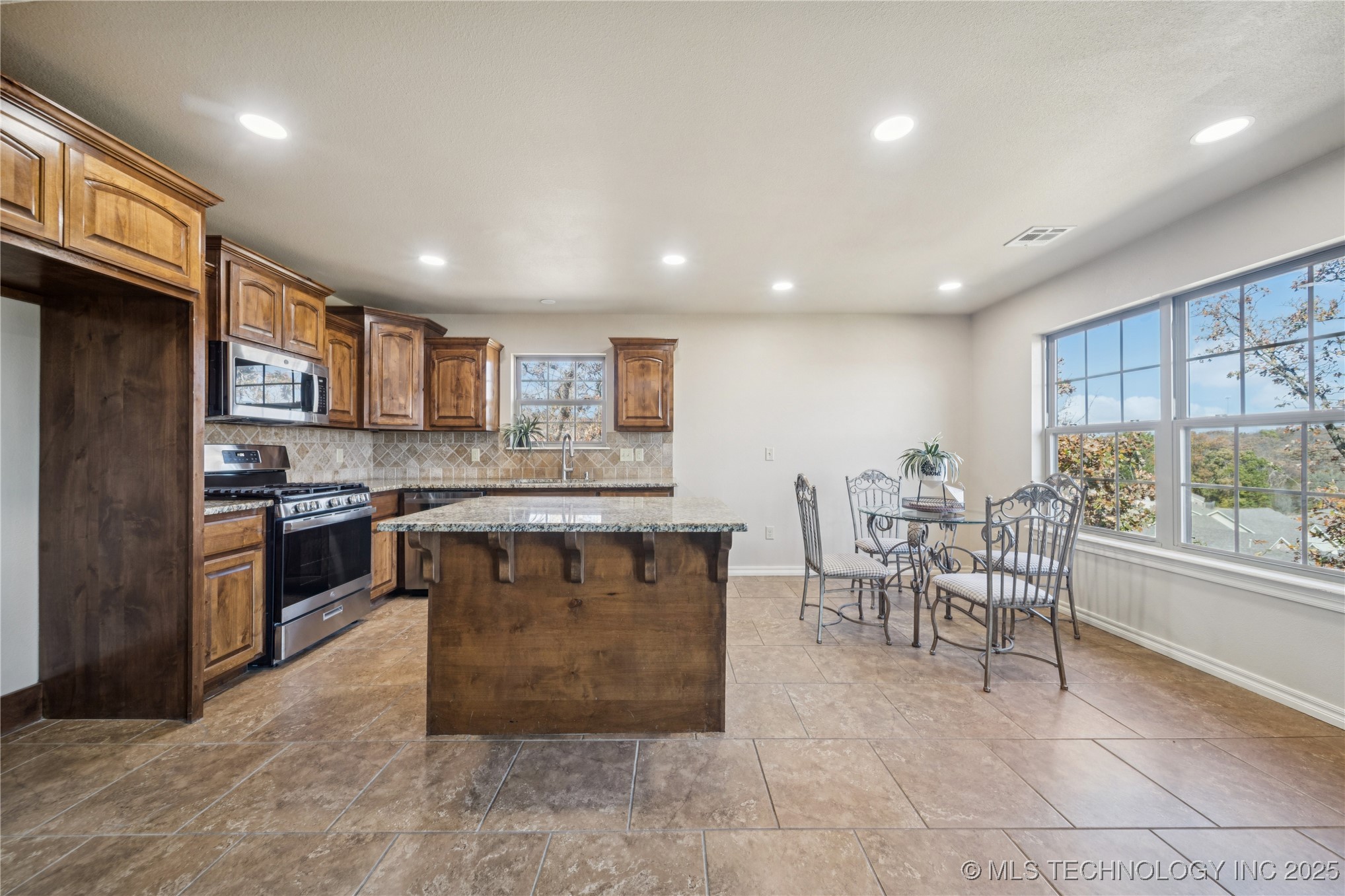 1515 Emily Circle Sapulpa OK 74066