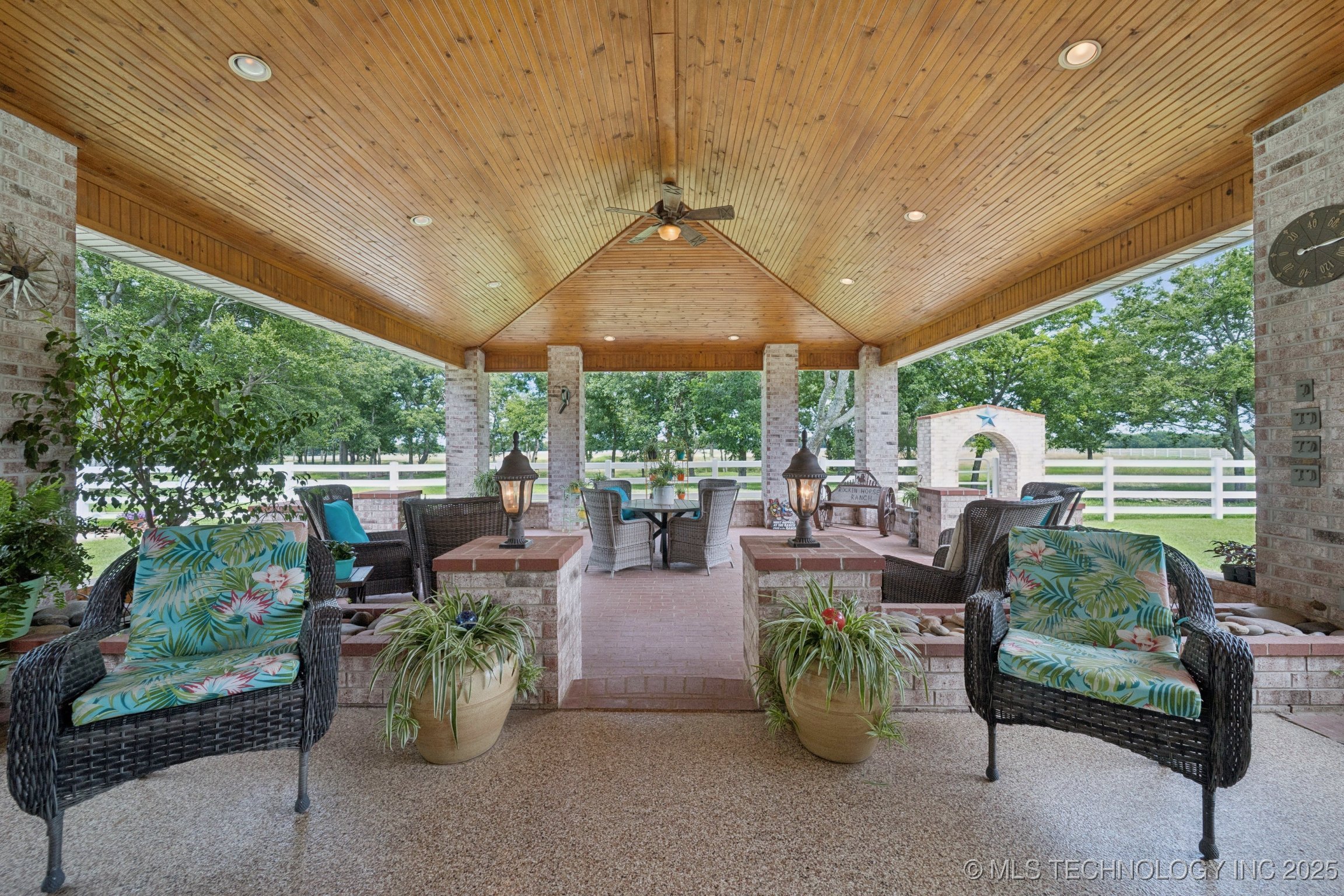 9149 S 305th East Avenue Broken Arrow OK 74014