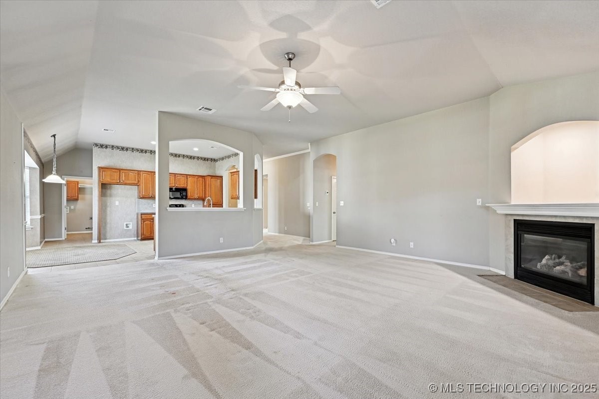 2000 N 6th Street Broken Arrow OK 74012