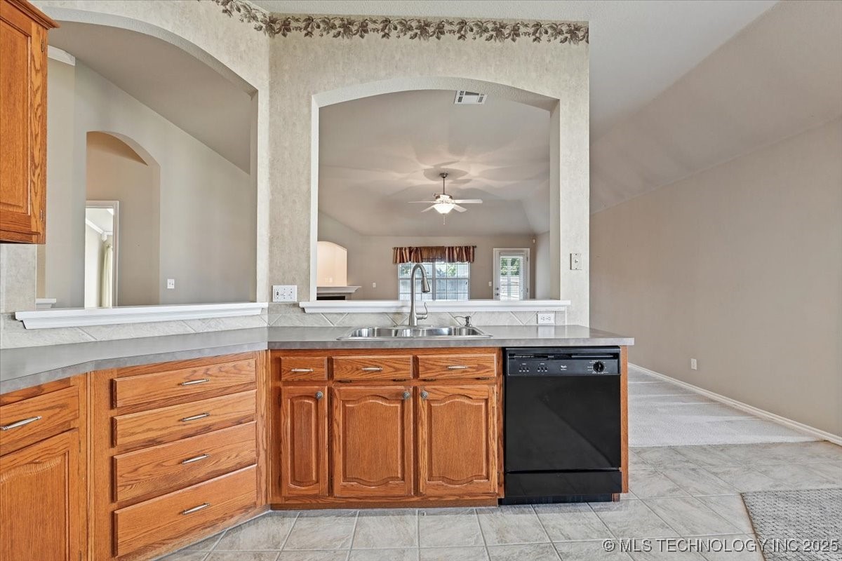 2000 N 6th Street Broken Arrow OK 74012