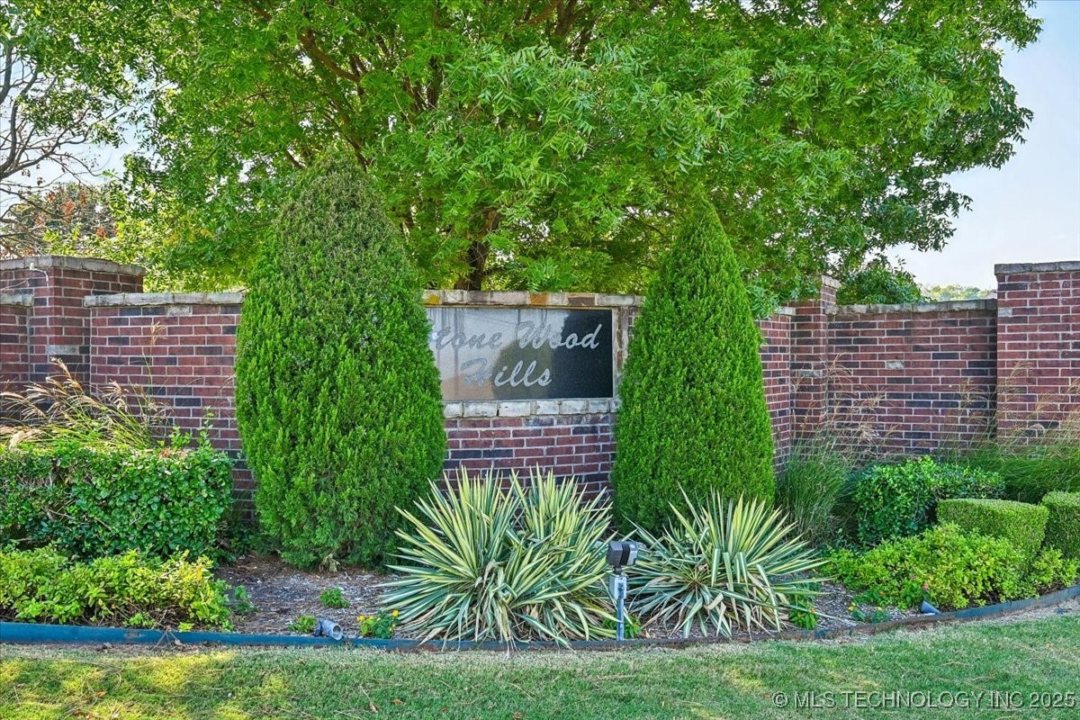 2000 N 6th Street Broken Arrow OK 74012