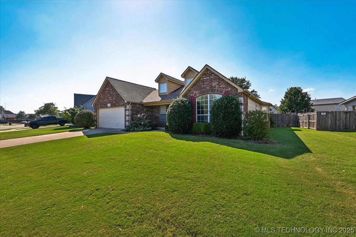 2000 N 6th Street Broken Arrow OK 74012