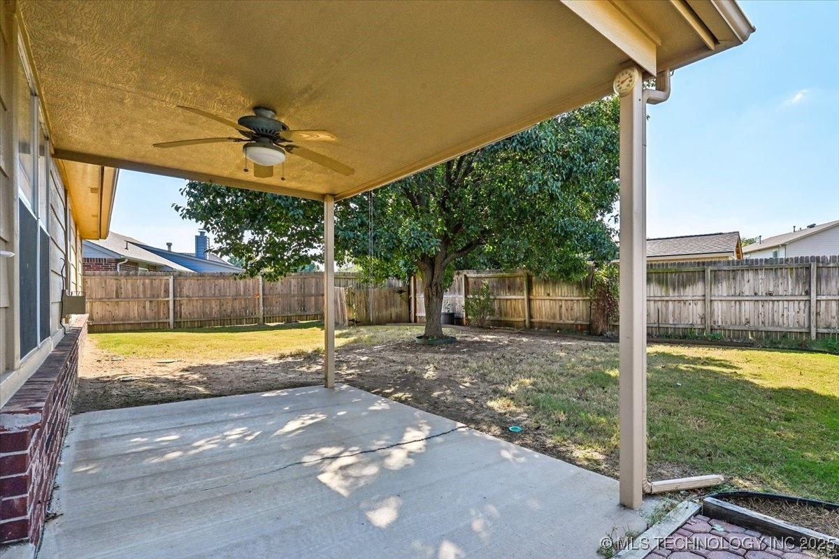 2000 N 6th Street Broken Arrow OK 74012