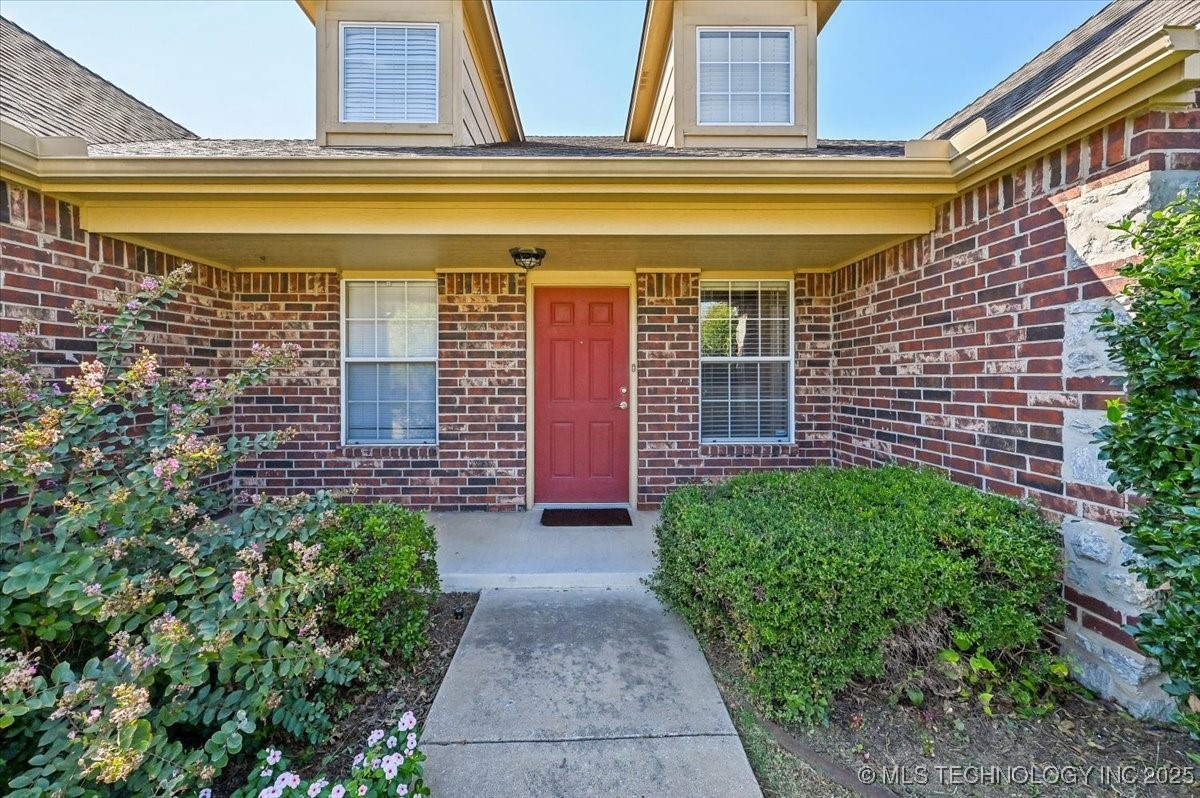 2000 N 6th Street Broken Arrow OK 74012
