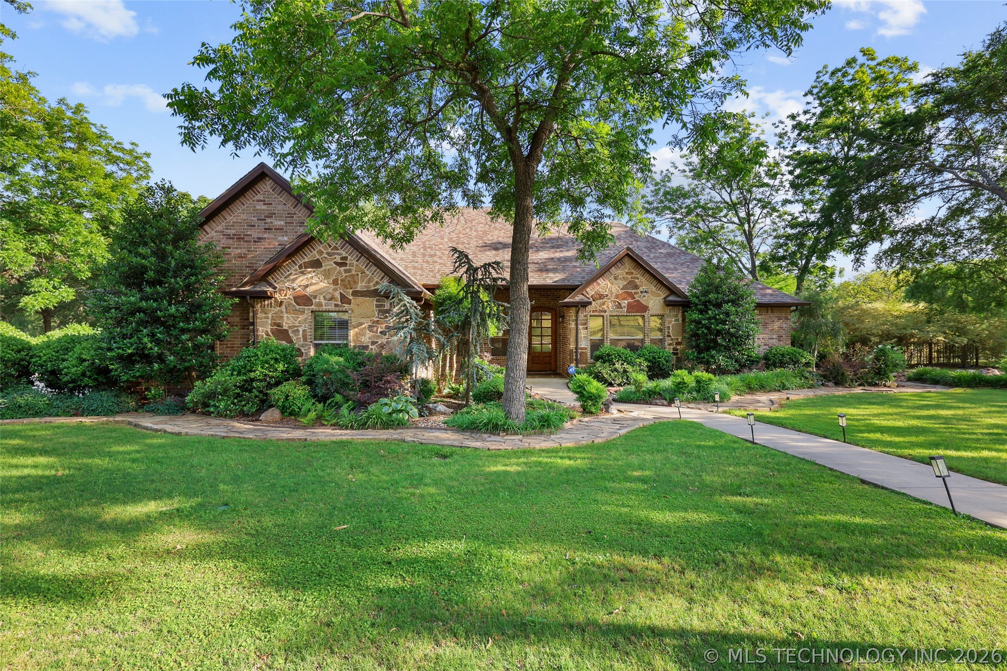 32 Wilderness S Calera OK 74730