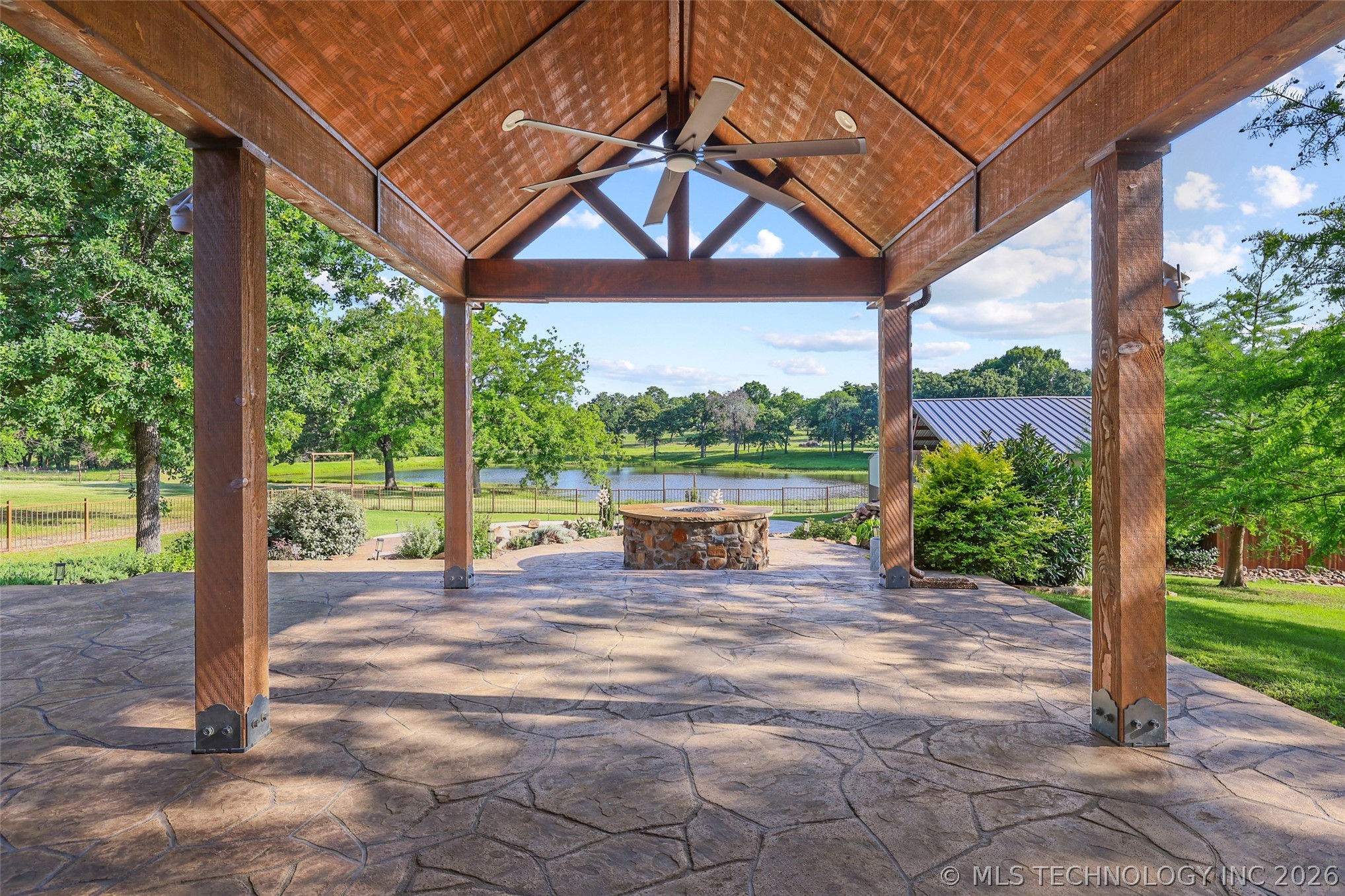 32 Wilderness S Calera OK 74730