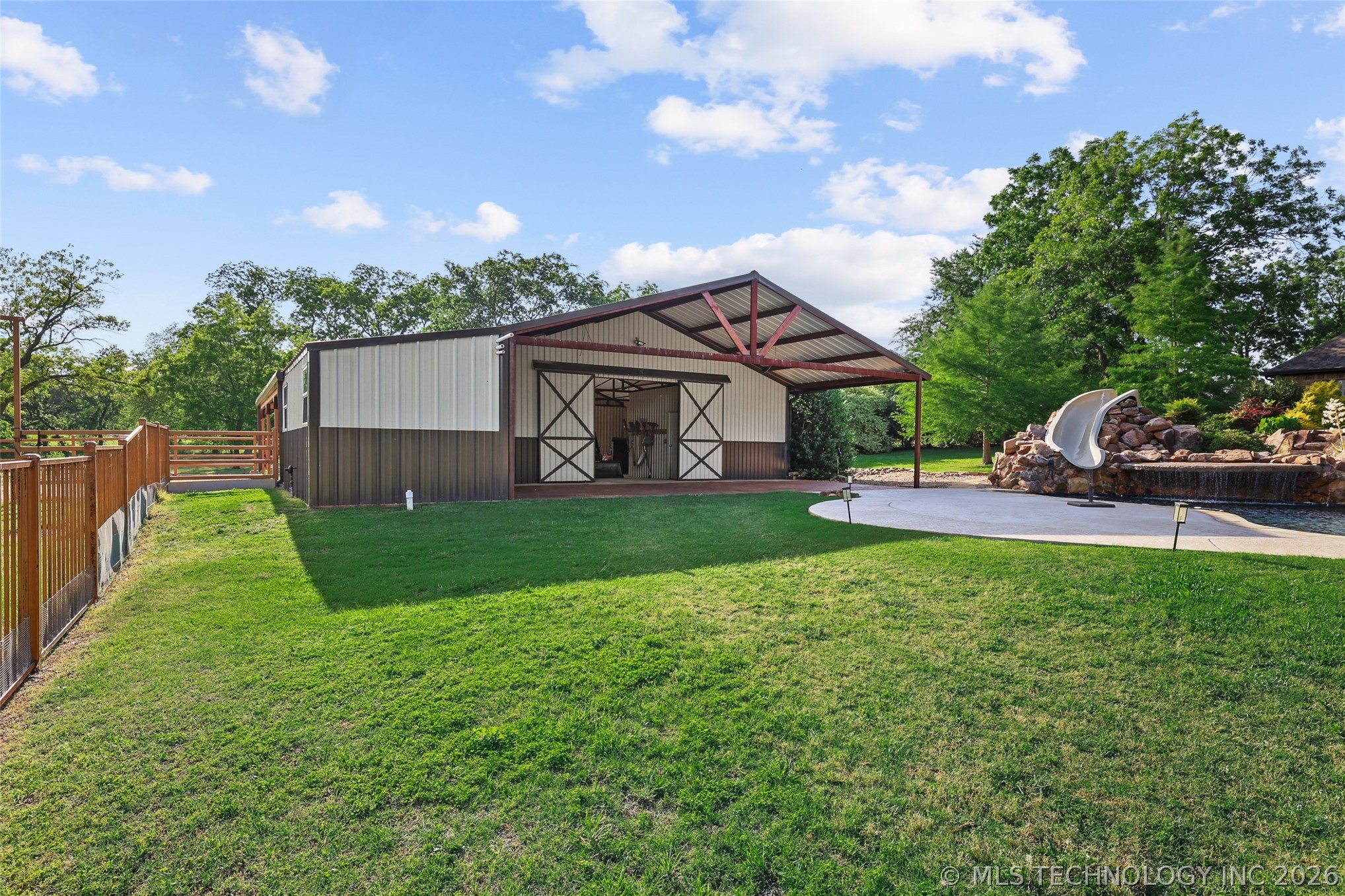 32 Wilderness S Calera OK 74730