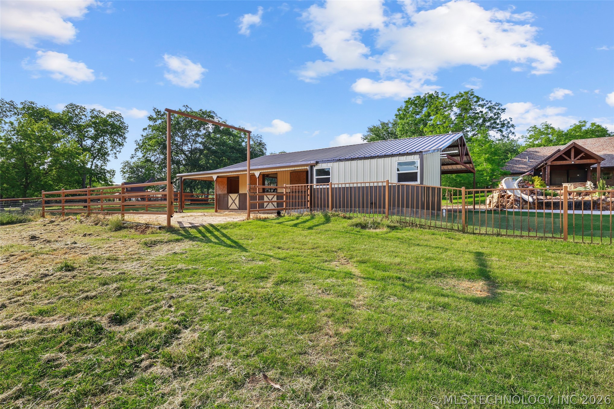 32 Wilderness S Calera OK 74730