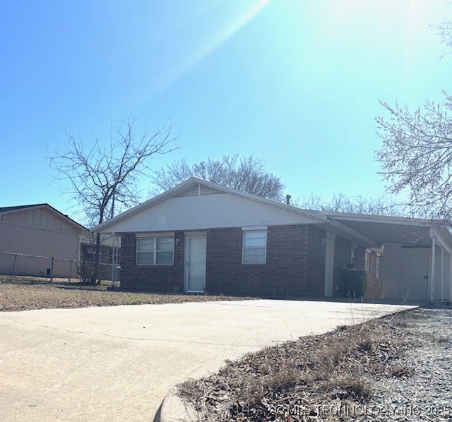 821 Howard Ada OK 74820