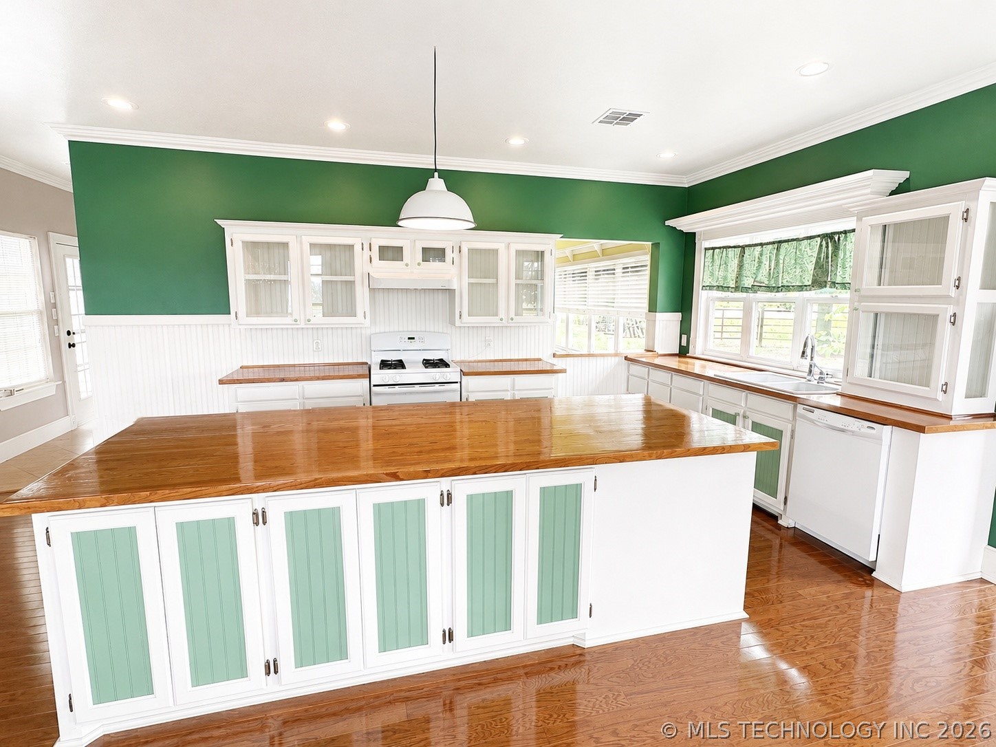 4852 N 3855 Road Stuart OK 74570