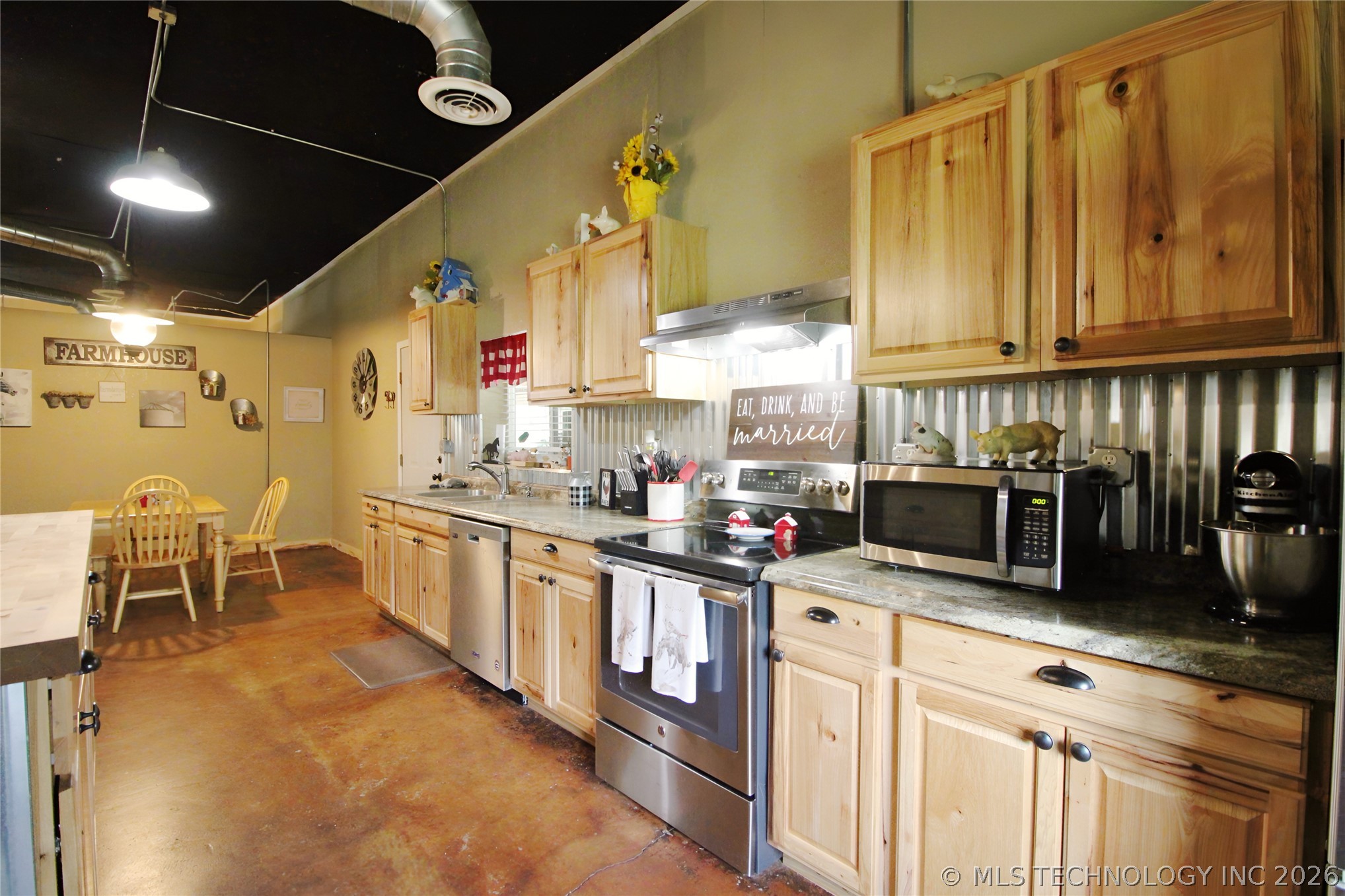 8786 Coconut Lane Henryetta OK 74437