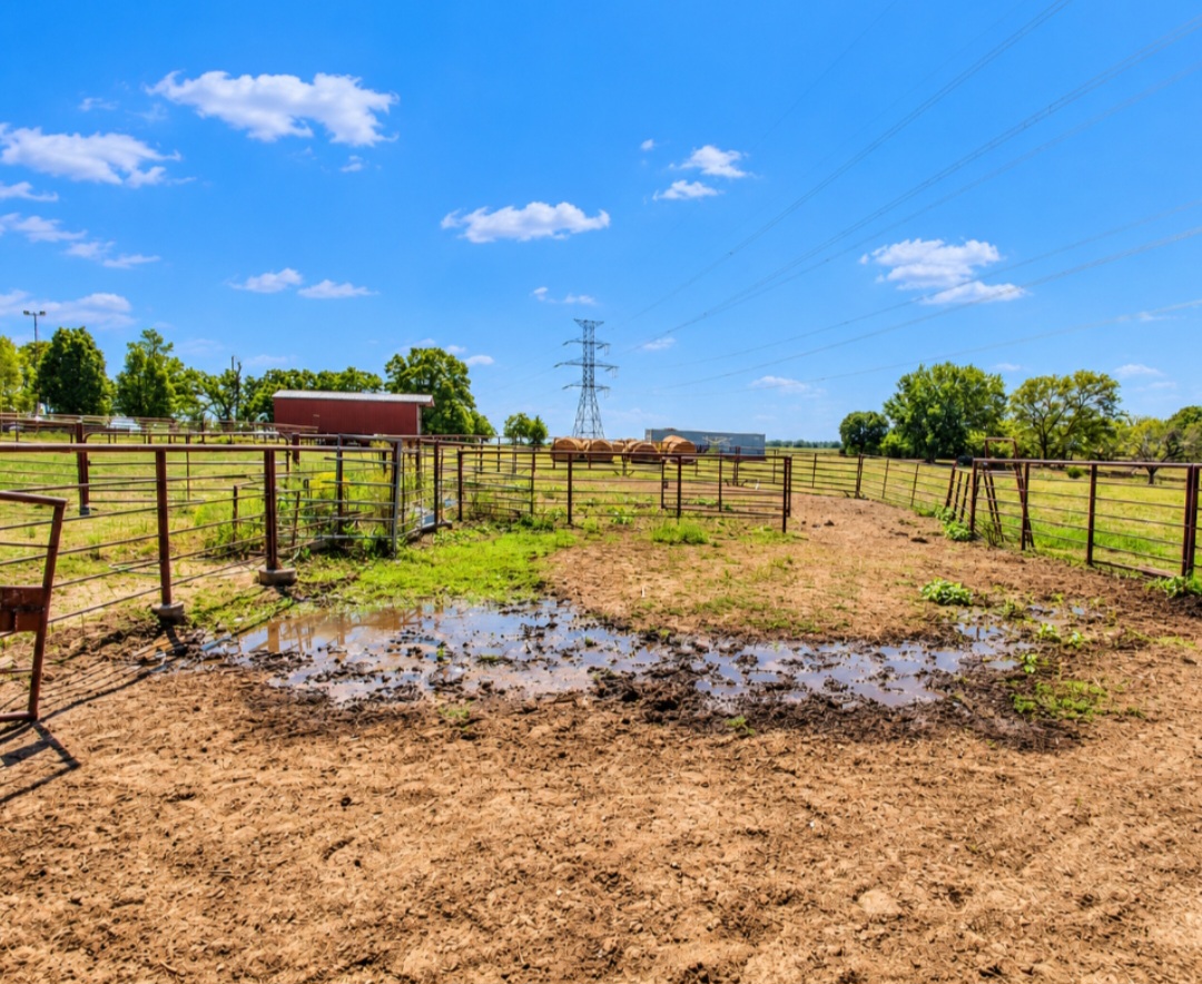 12526 Ns 3520 Road Seminole OK 74868