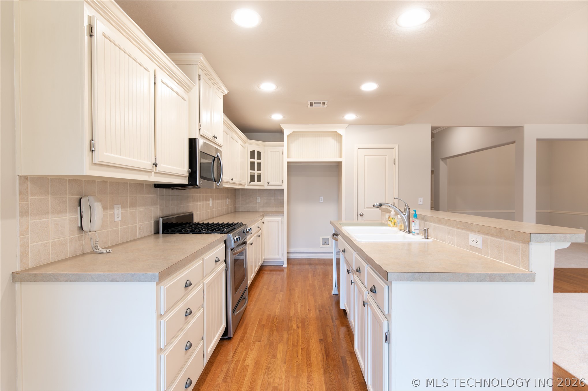 4303 S Sweet Gum Avenue Broken Arrow OK 74011