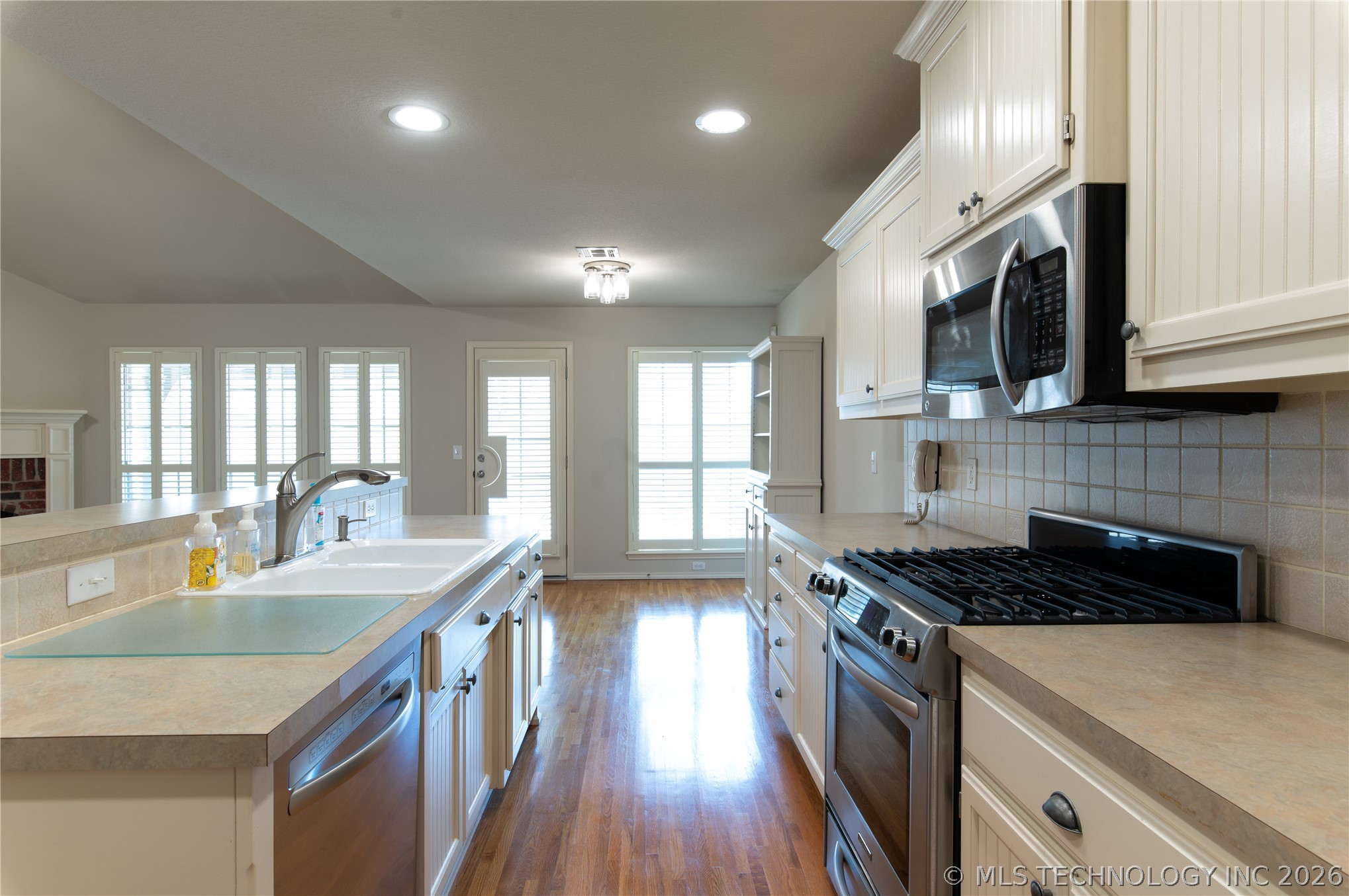 4303 S Sweet Gum Avenue Broken Arrow OK 74011