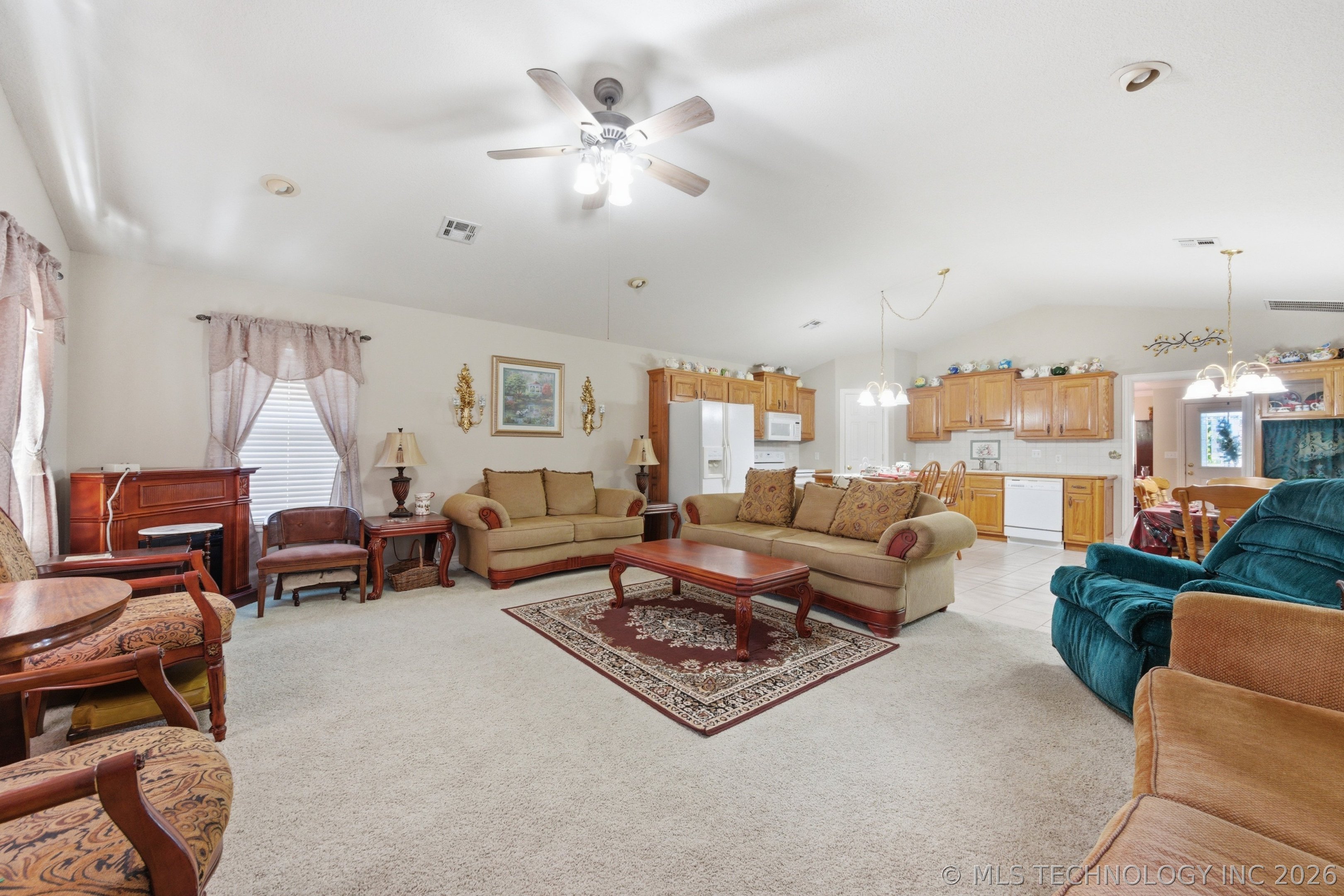 802 E 10th Terrace Grove OK 74344