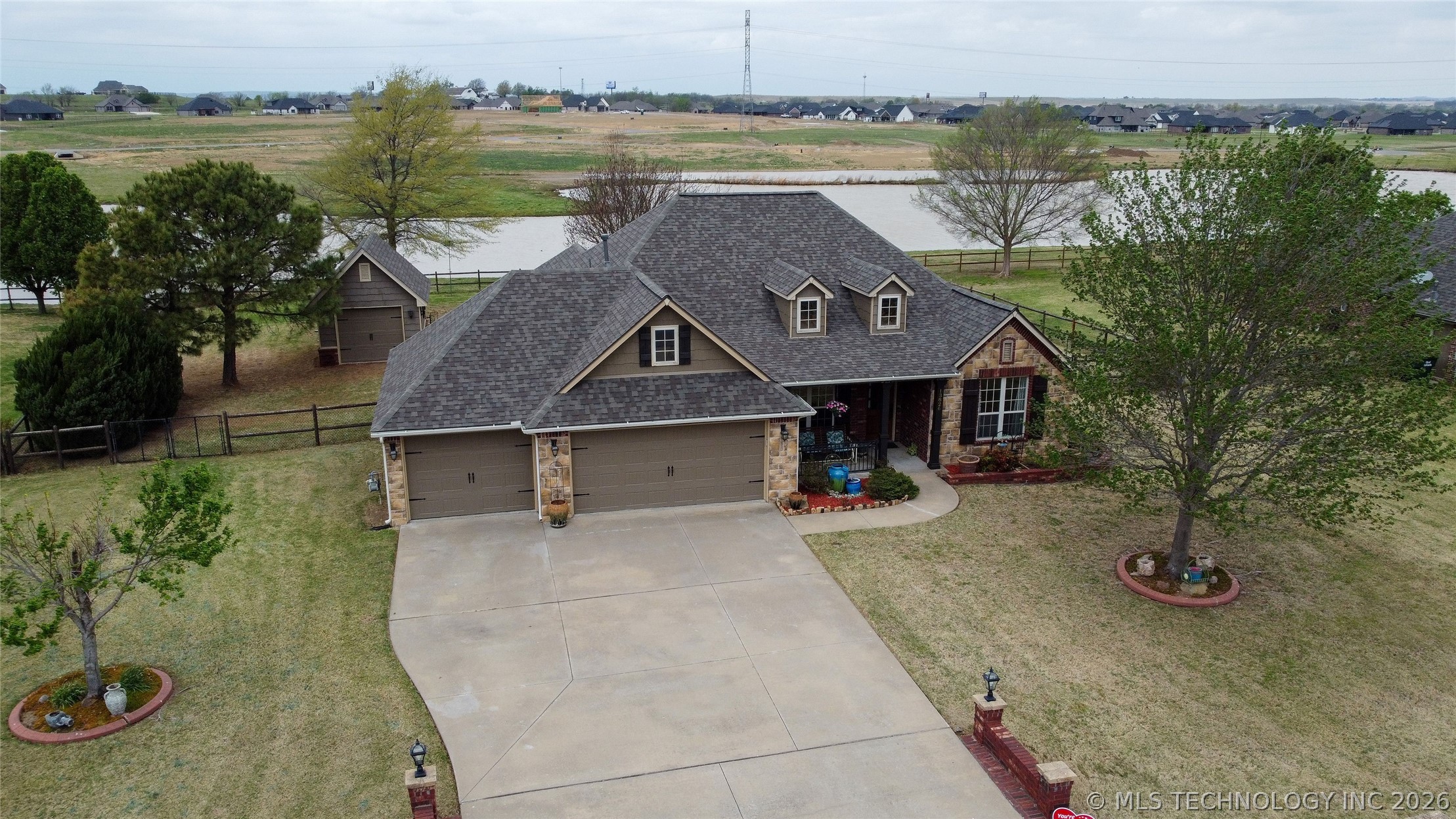 13826 N 59th East Place Collinsville OK 74021