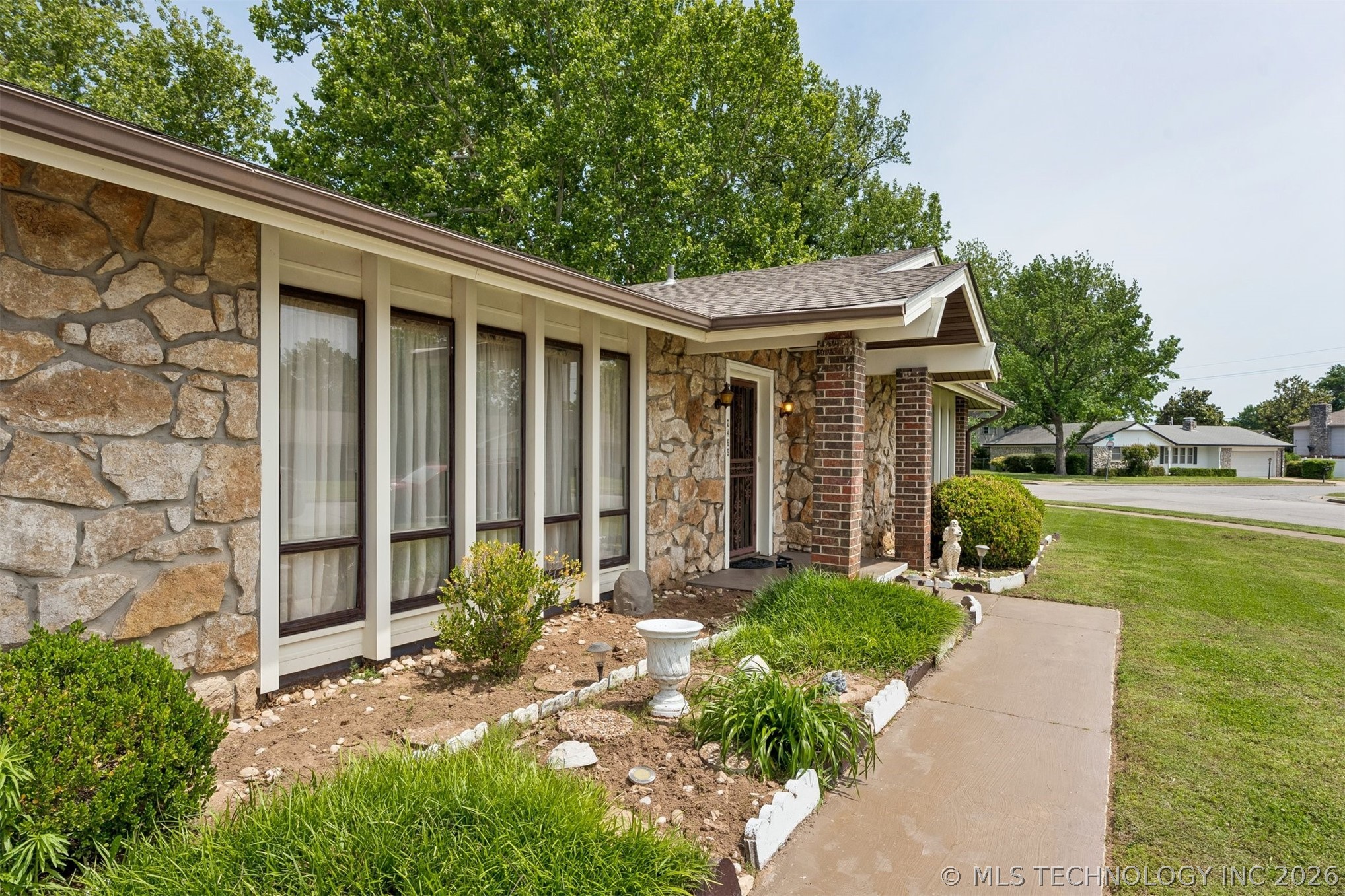 2469 S 107th Avenue Tulsa OK 74129