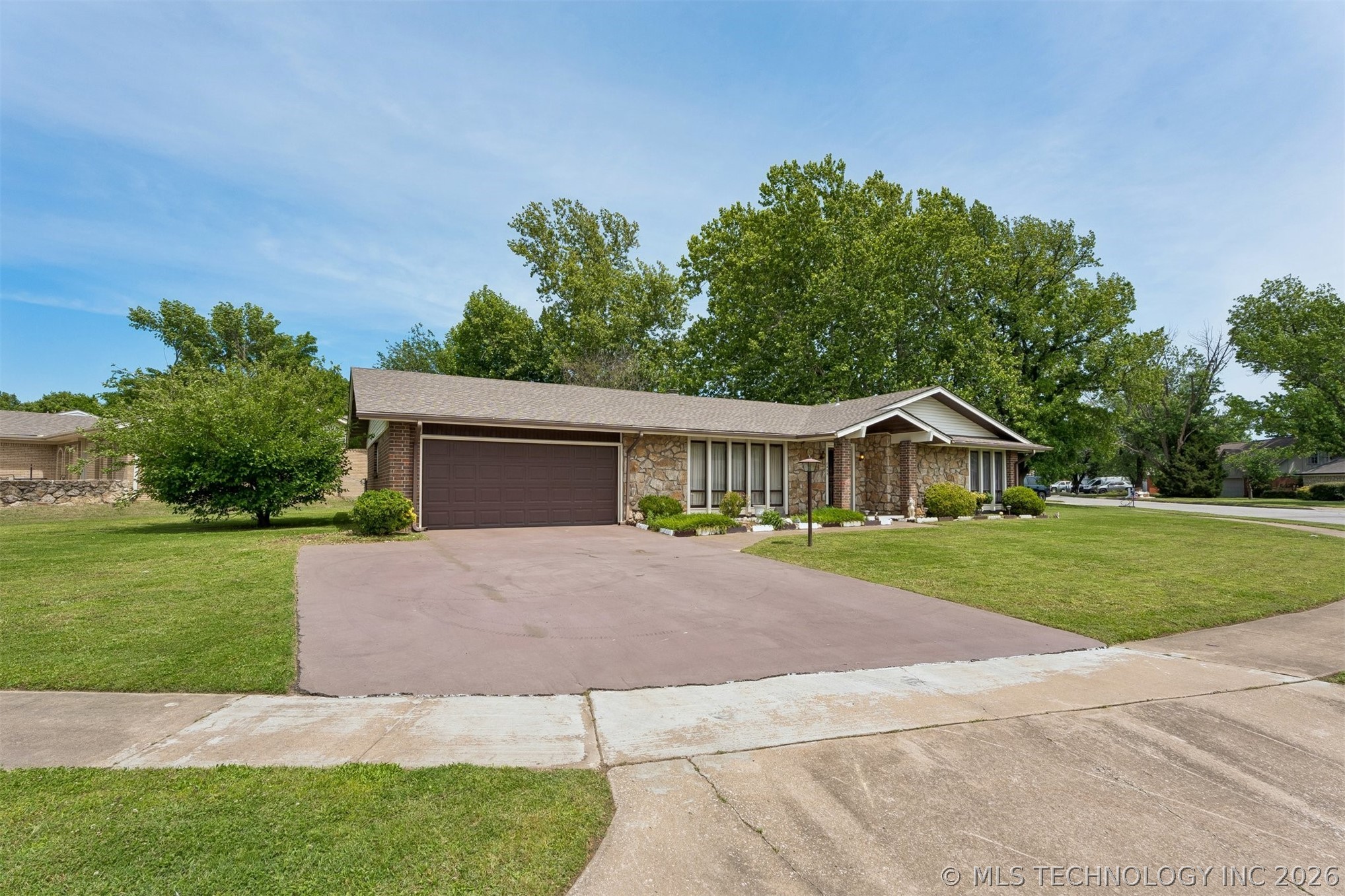 2469 S 107th Avenue Tulsa OK 74129