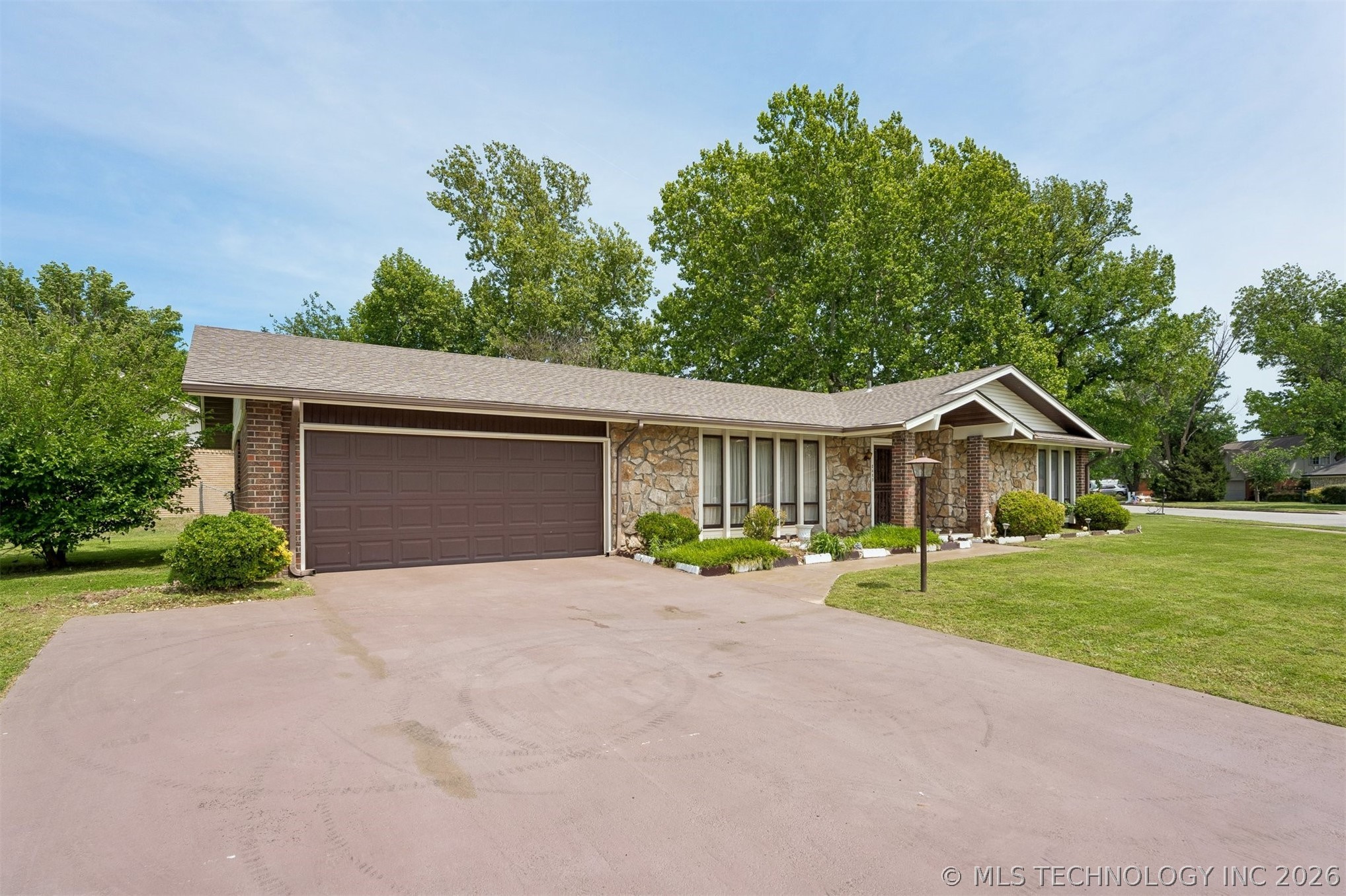 2469 S 107th Avenue Tulsa OK 74129