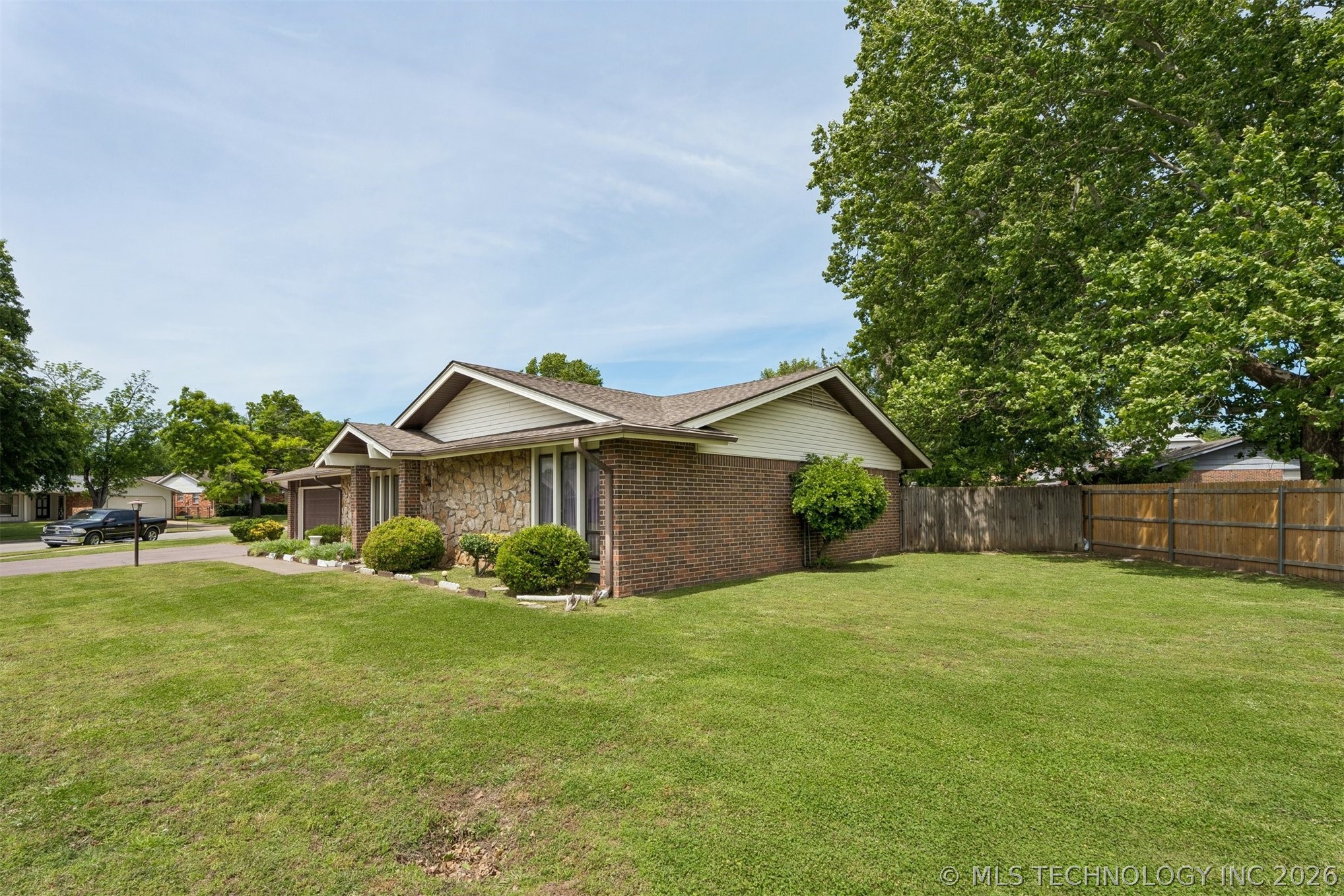 2469 S 107th Avenue Tulsa OK 74129