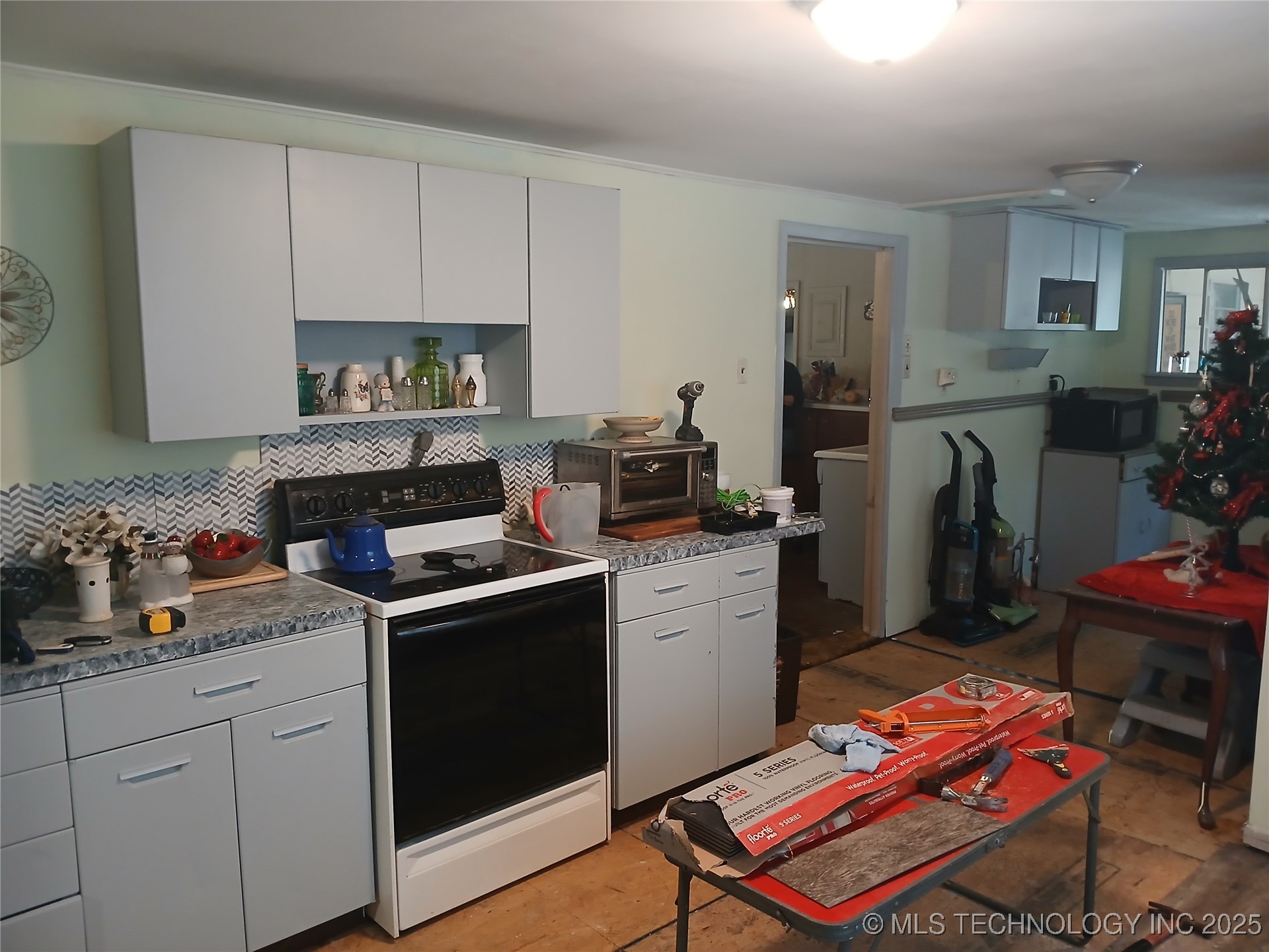 20 Gaines Creek Hideaway S Eufaula OK 74432