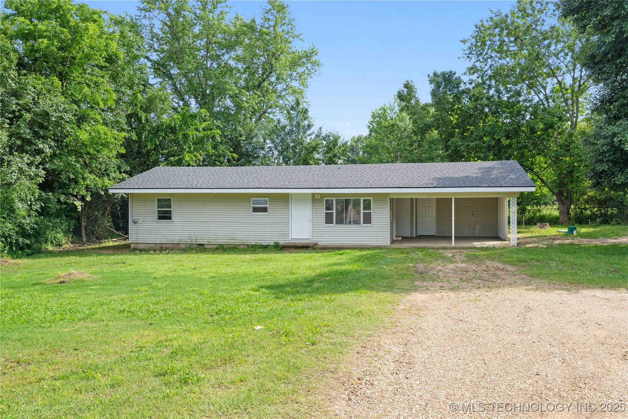 607 E Schley Street Vian OK 74962