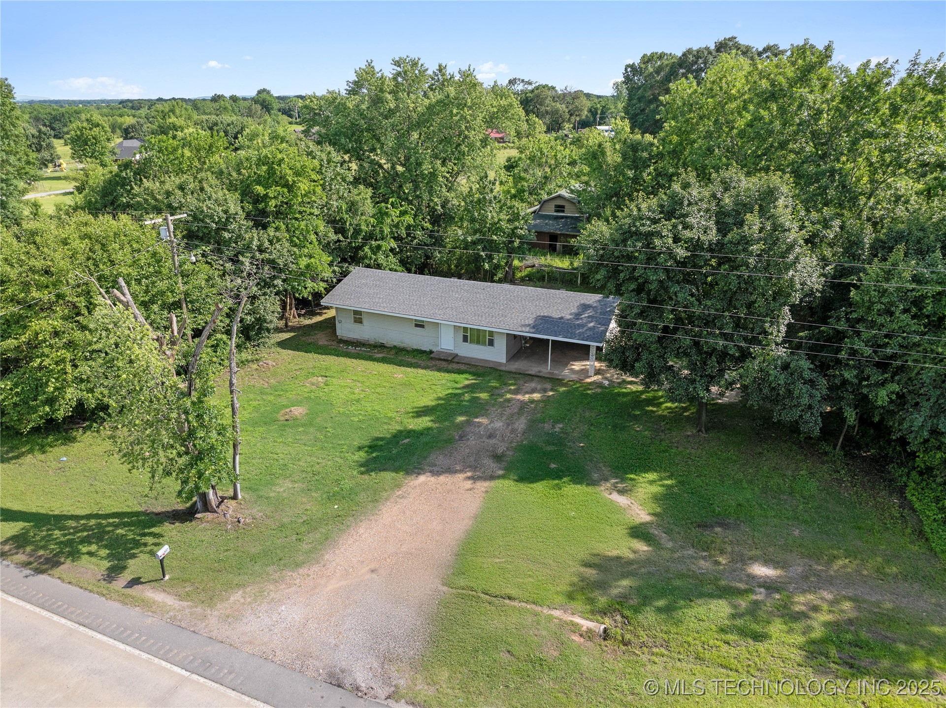 607 E Schley Street Vian OK 74962
