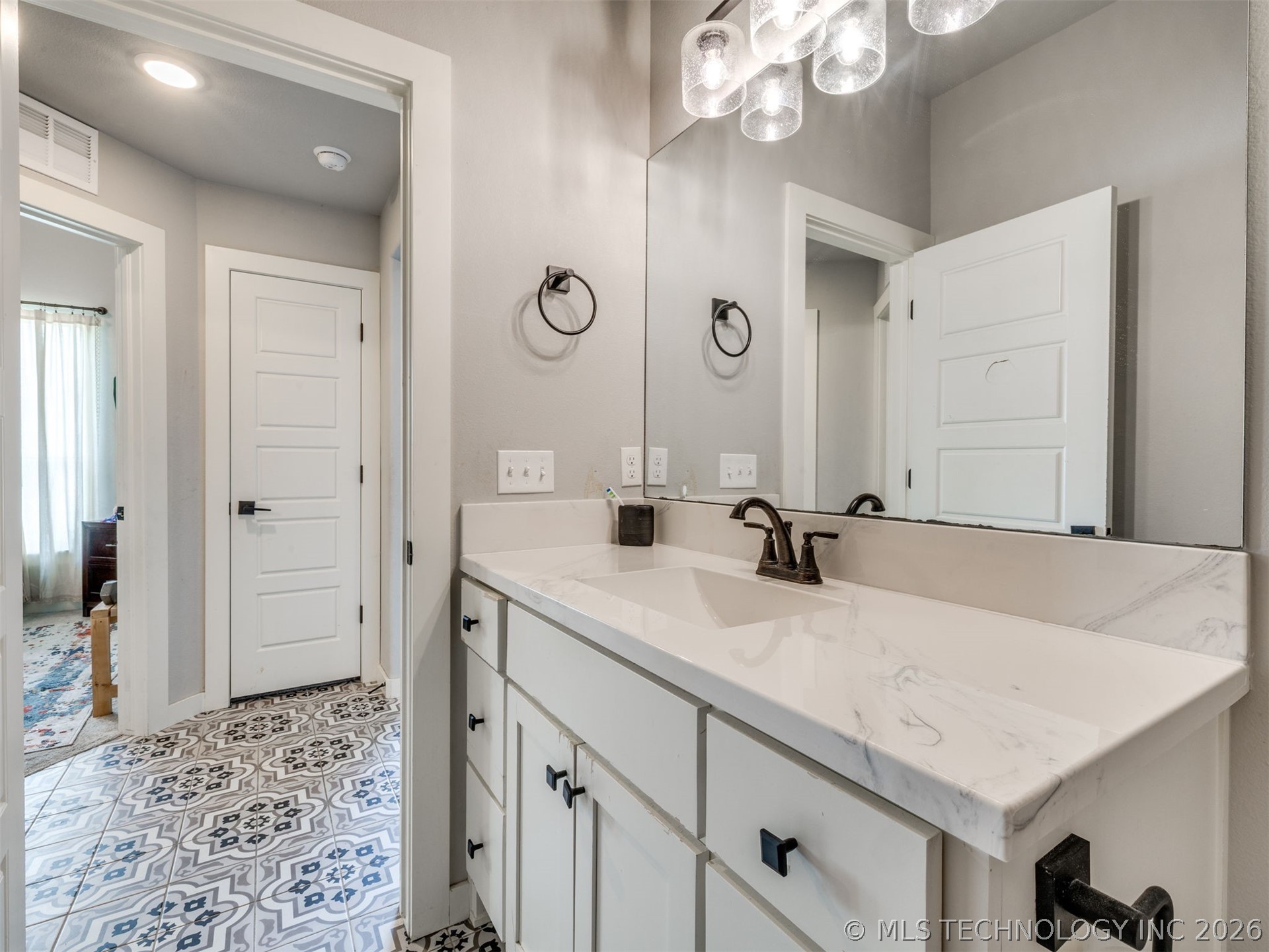 18982 Woodland Road Catoosa OK 74015