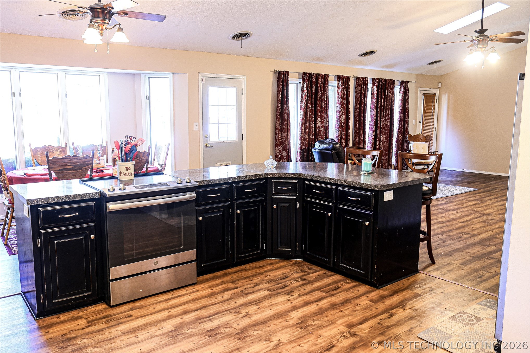 65 Pickle Lane Heavener OK 74937