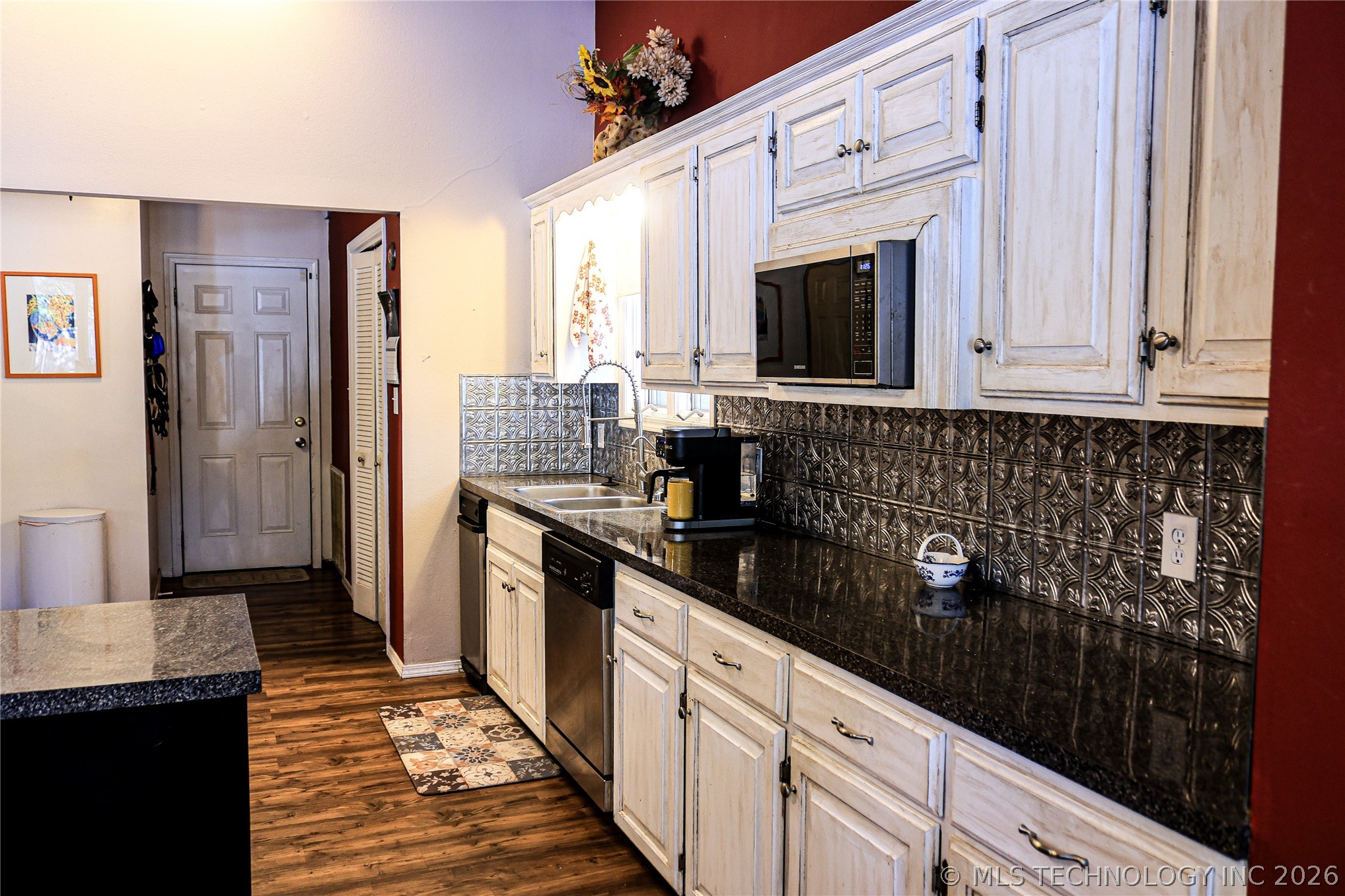 65 Pickle Lane Heavener OK 74937