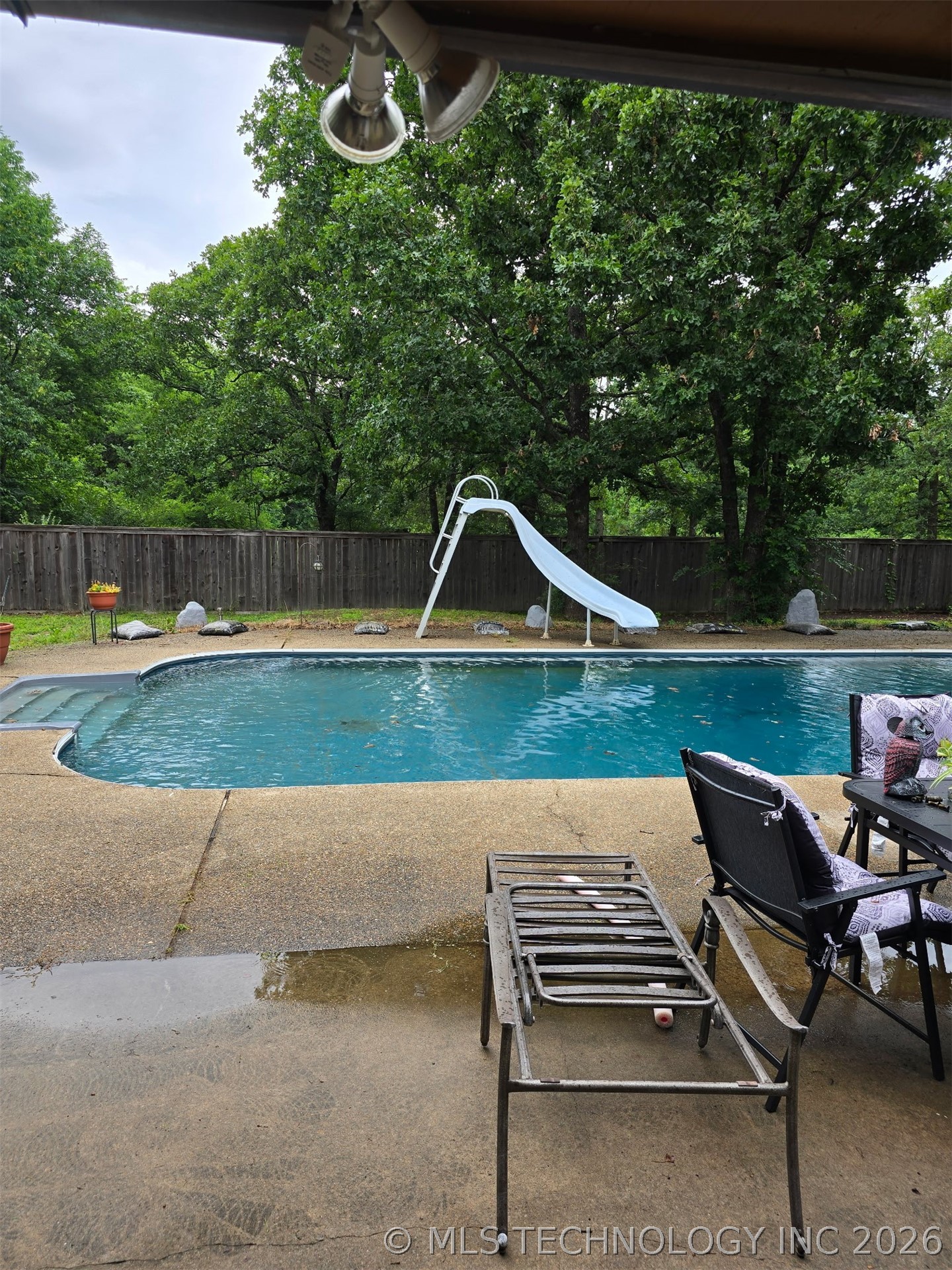 65 Pickle Lane Heavener OK 74937