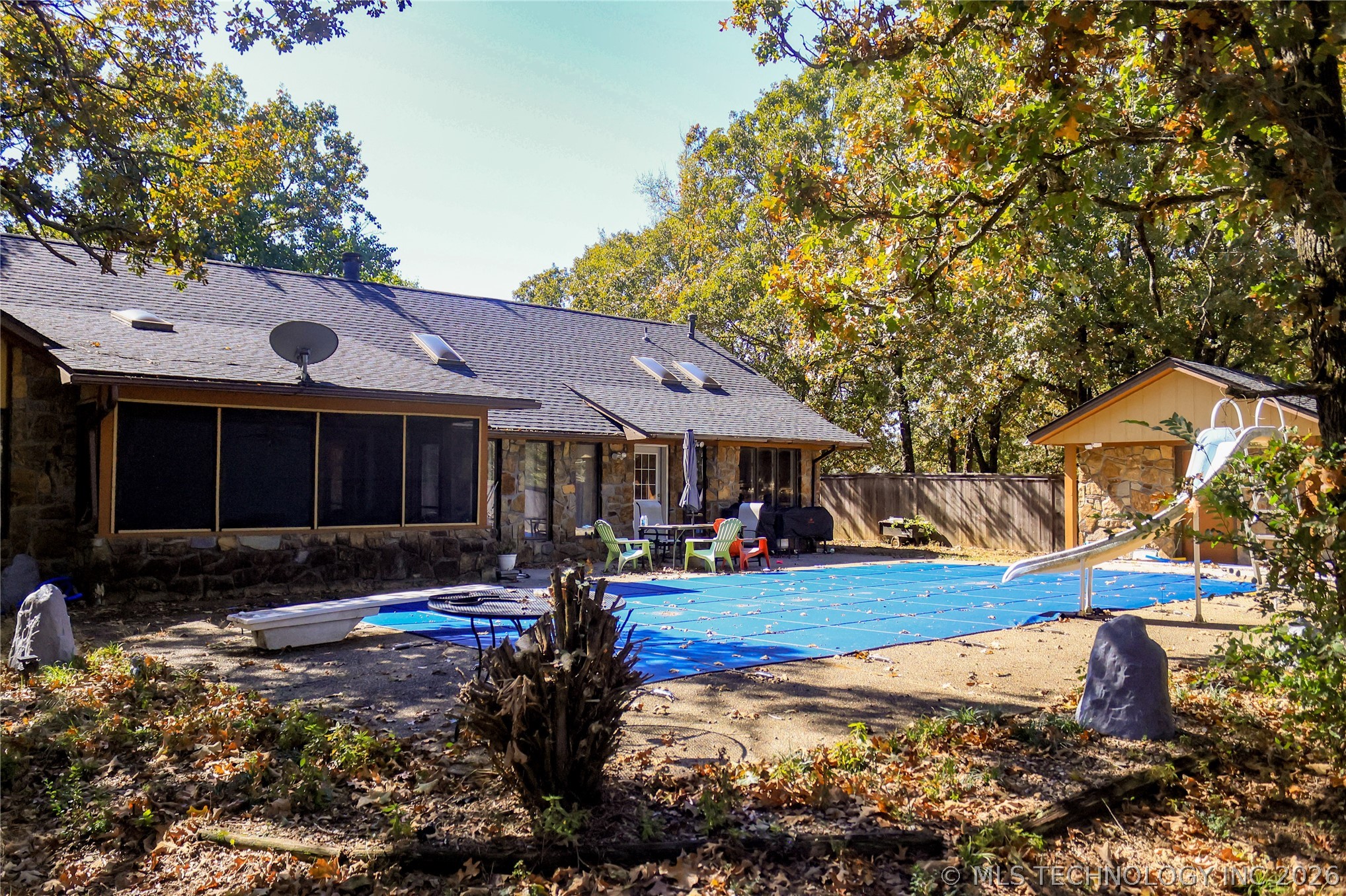 65 Pickle Lane Heavener OK 74937