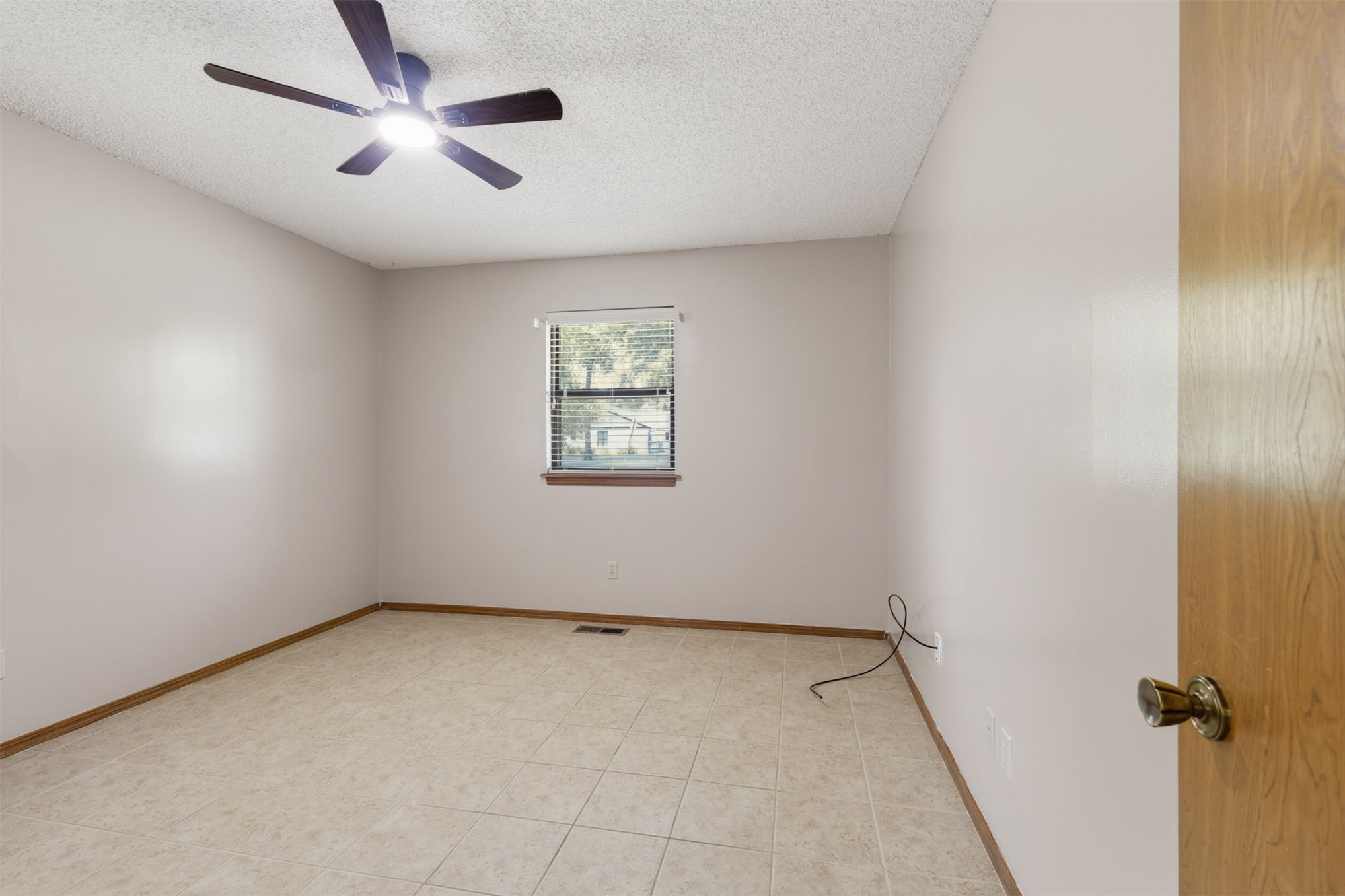 73502 Cyclone Hollow Road Wagoner OK 74467