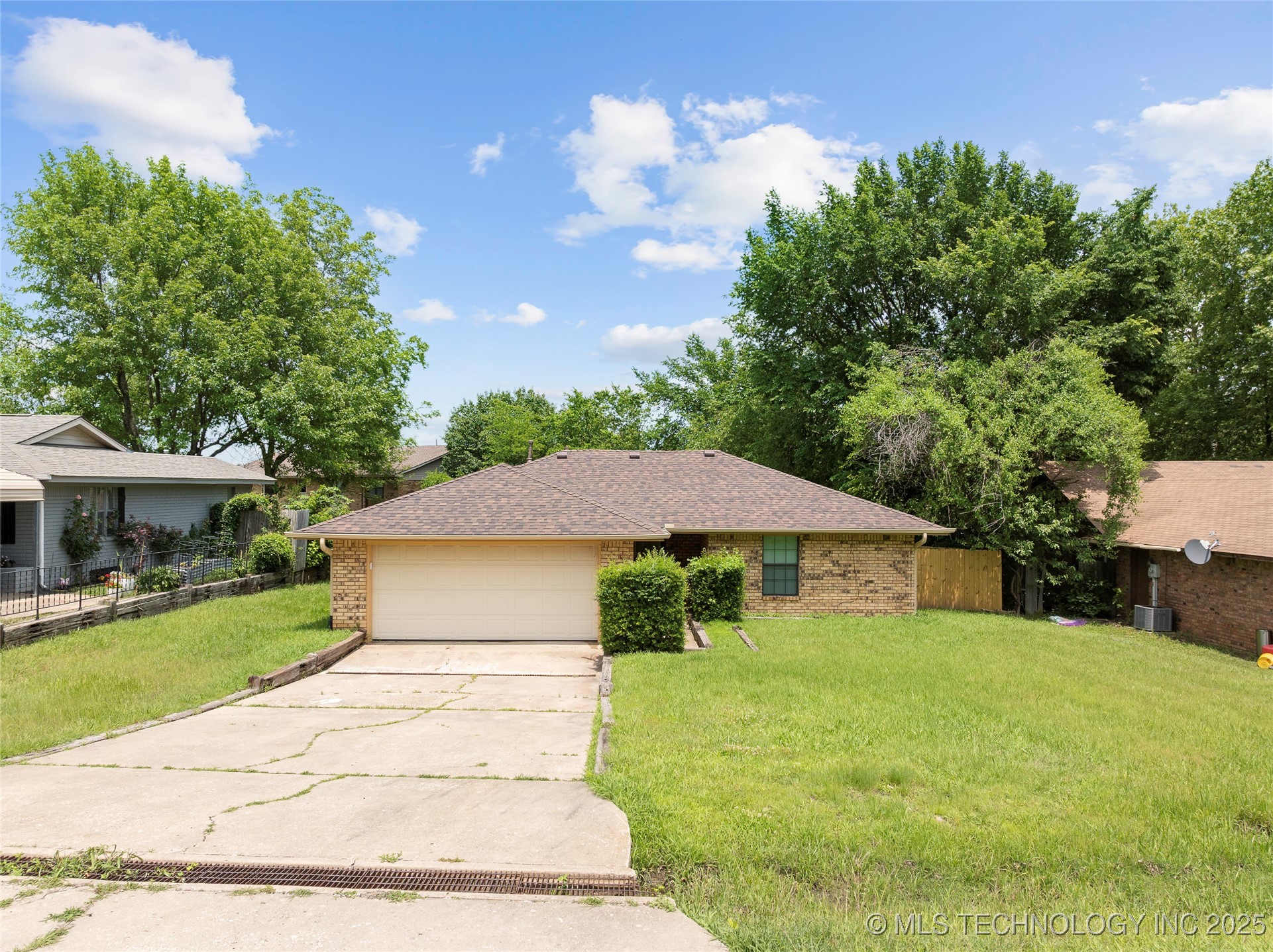2408 Arlington Boulevard Ada OK 74820