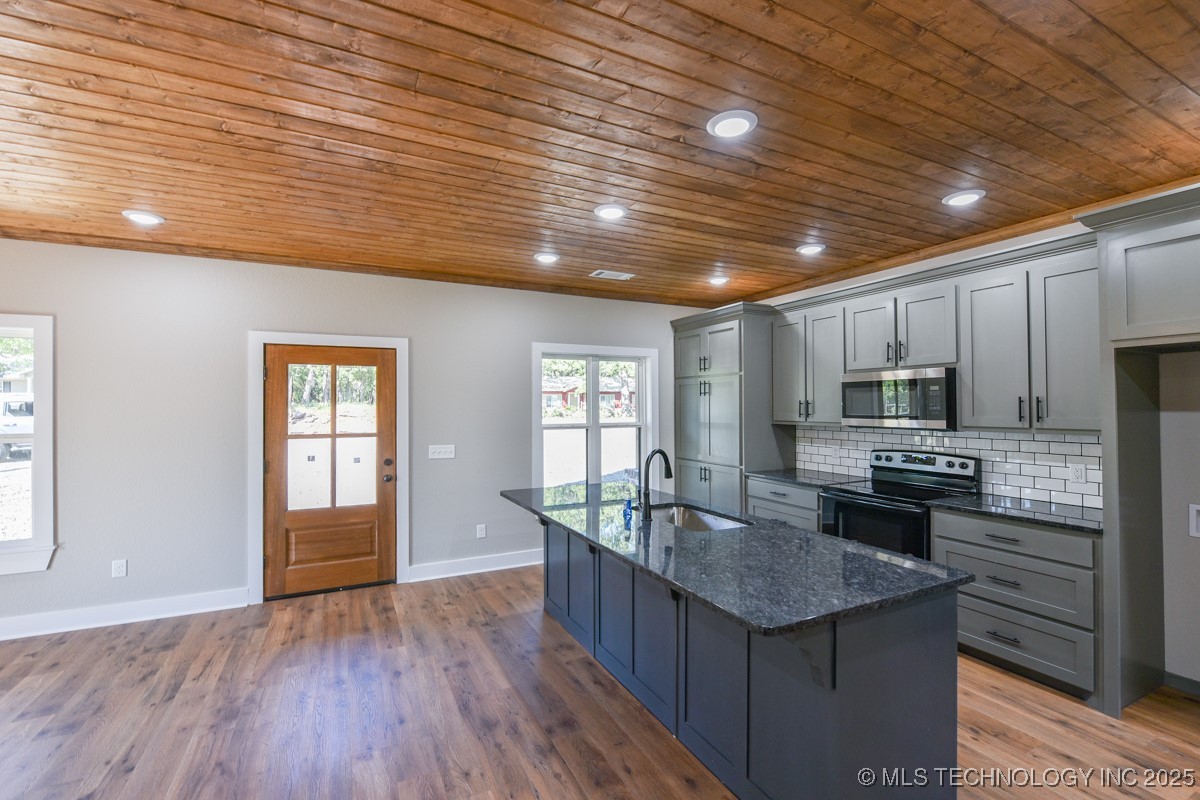 18856 W Woodhaven Drive Cookson OK 74427