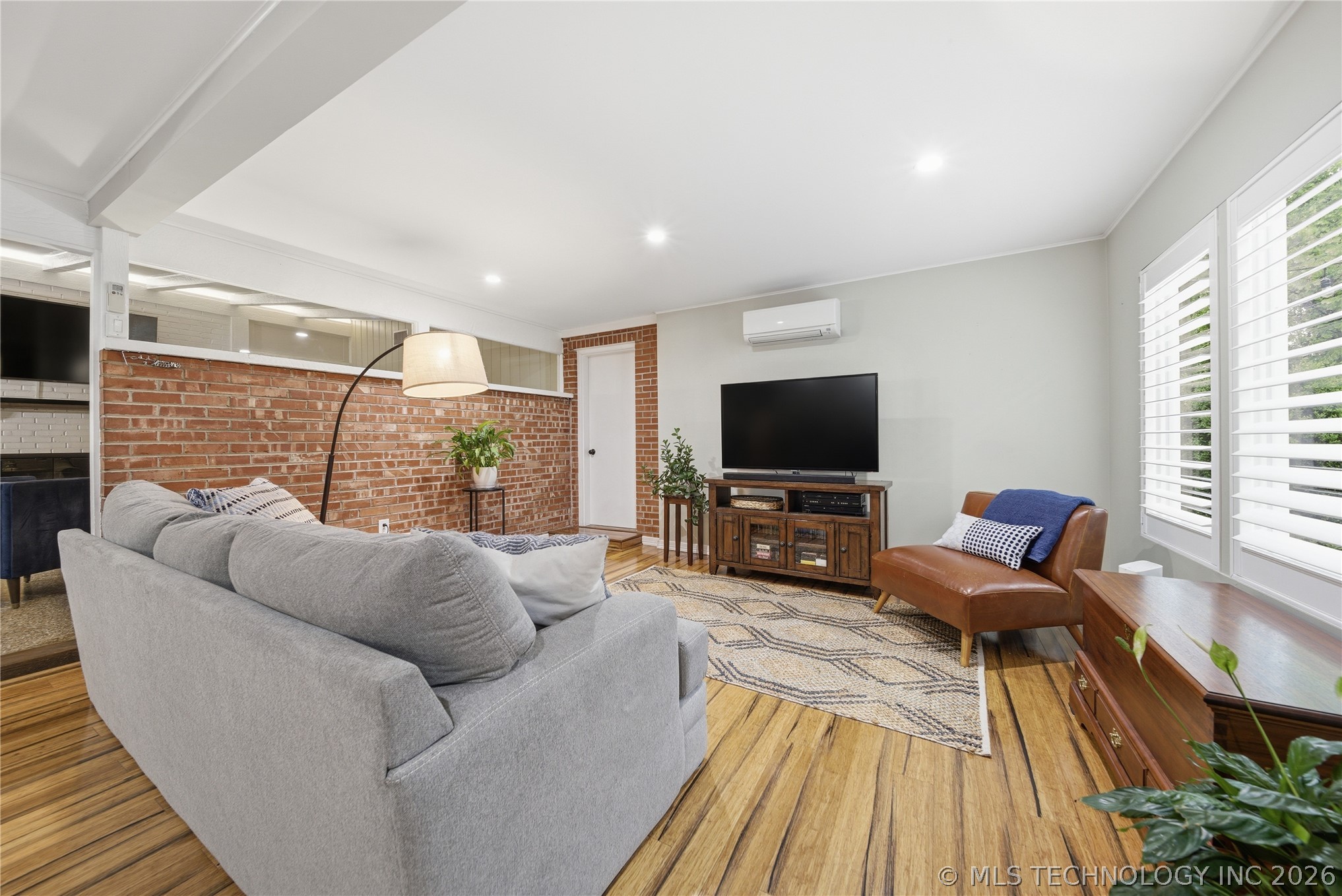 4132 E 41st Place S Tulsa OK 74135