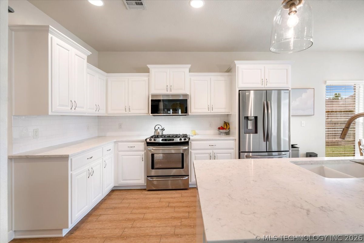 15517 E 87th Place N Owasso OK 74055